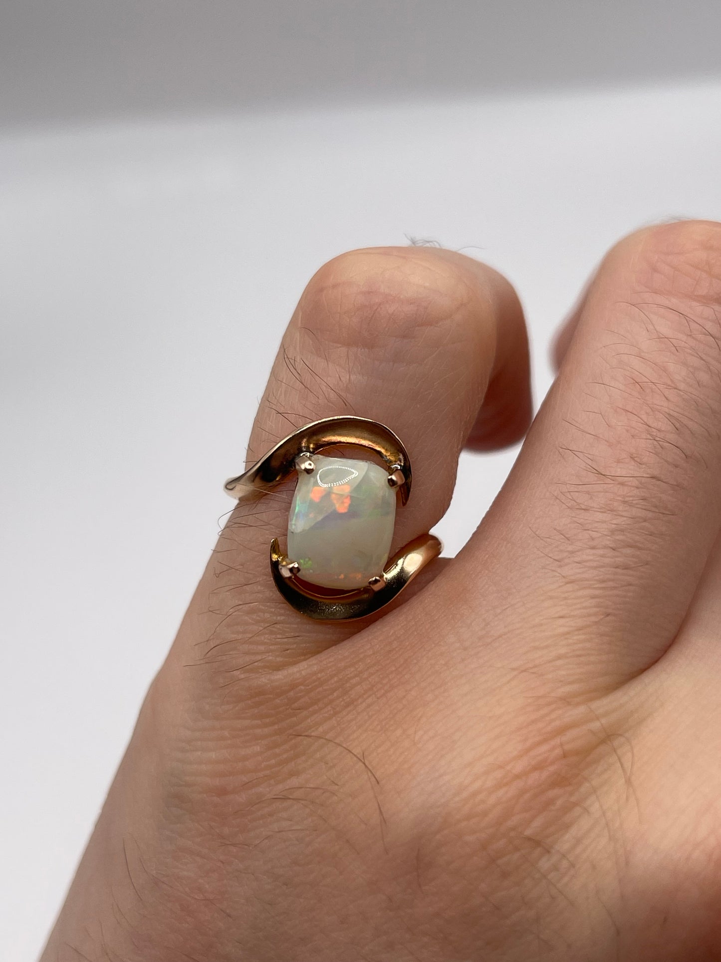 14ct rose gold opal ring