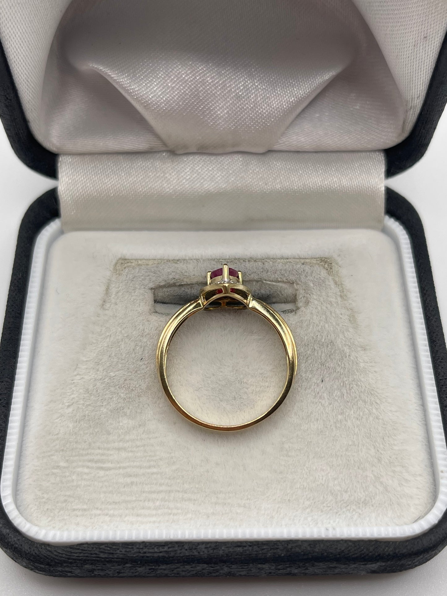 9ct gold ruby and diamond ring
