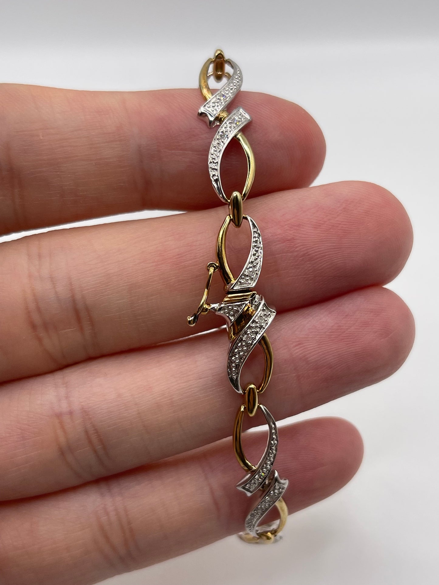 9ct gold diamond bracelet