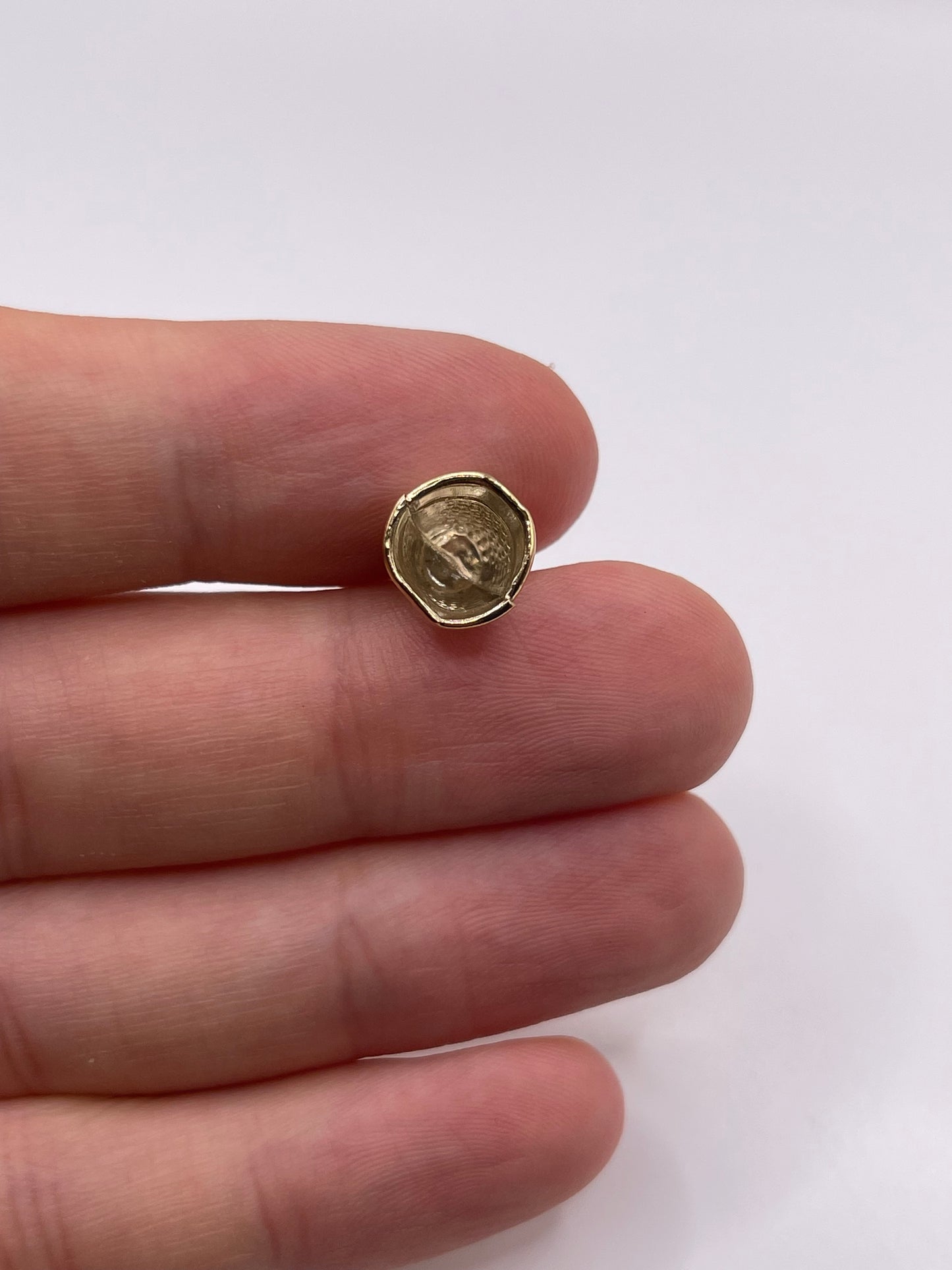 9ct gold thimble charm