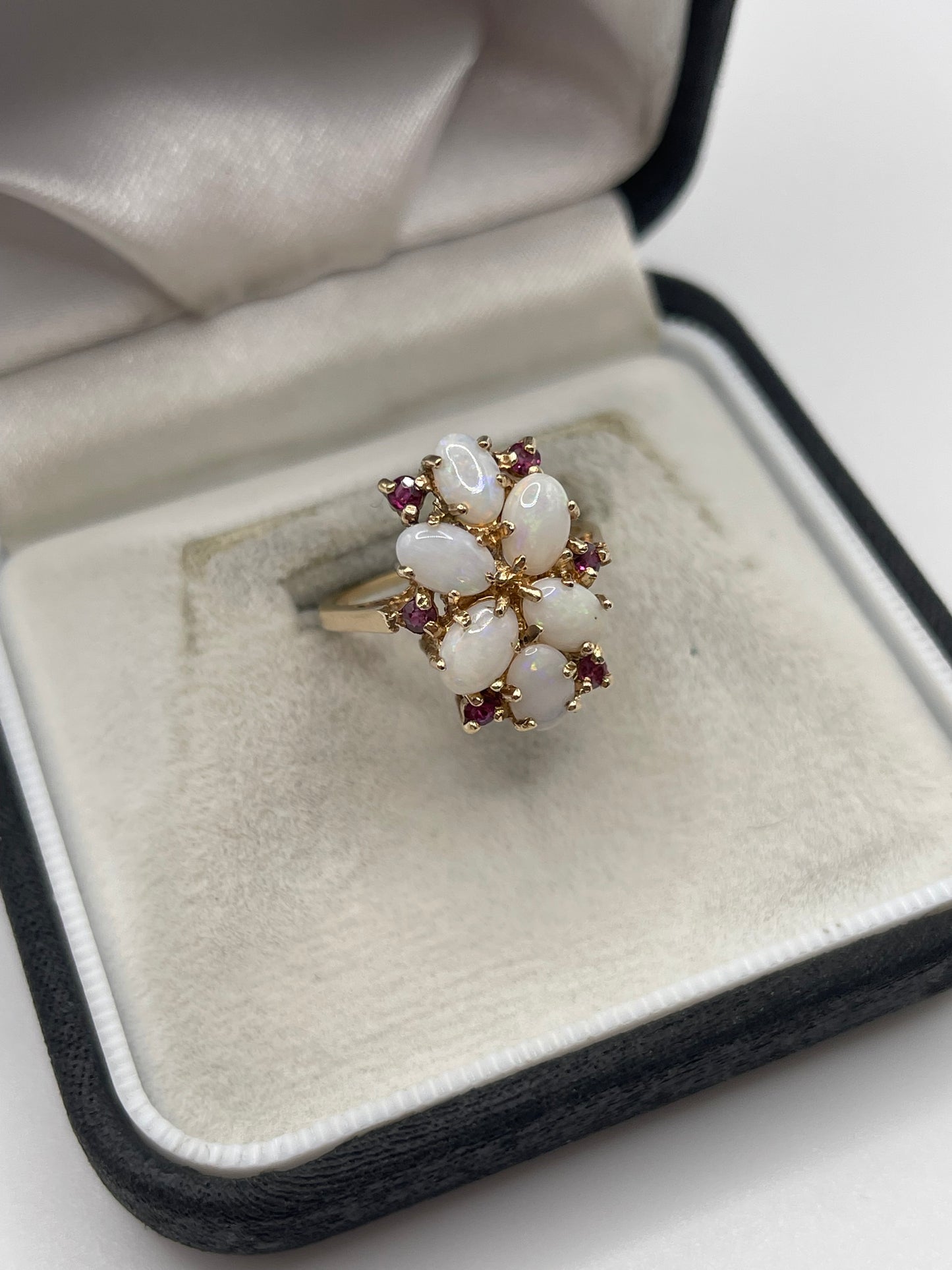 9ct gold ruby and opal ring