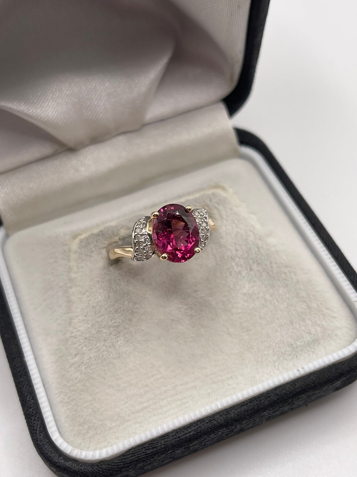 9ct gold tourmaline and diamond ring