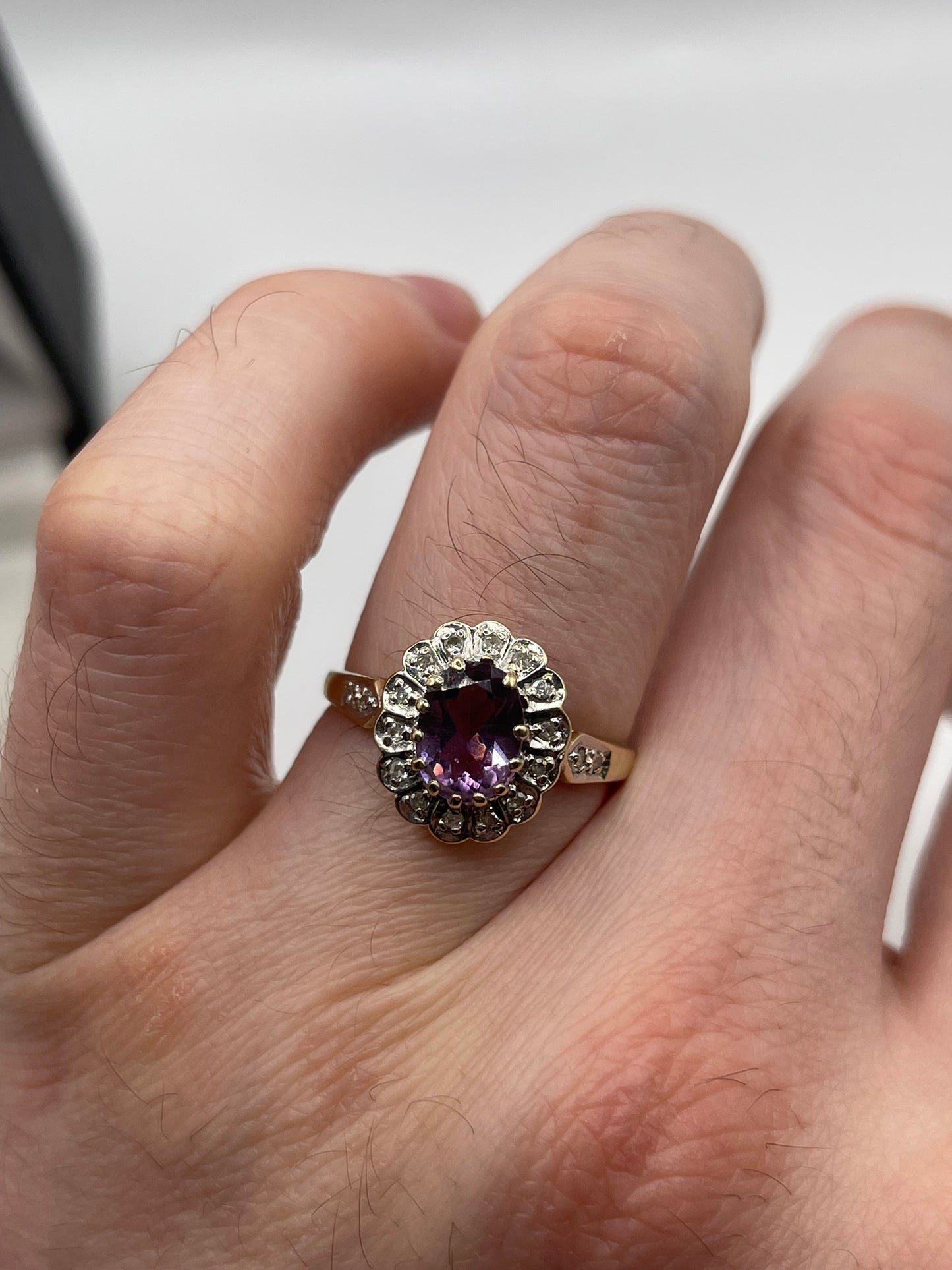 9ct gold amethyst and diamond ring