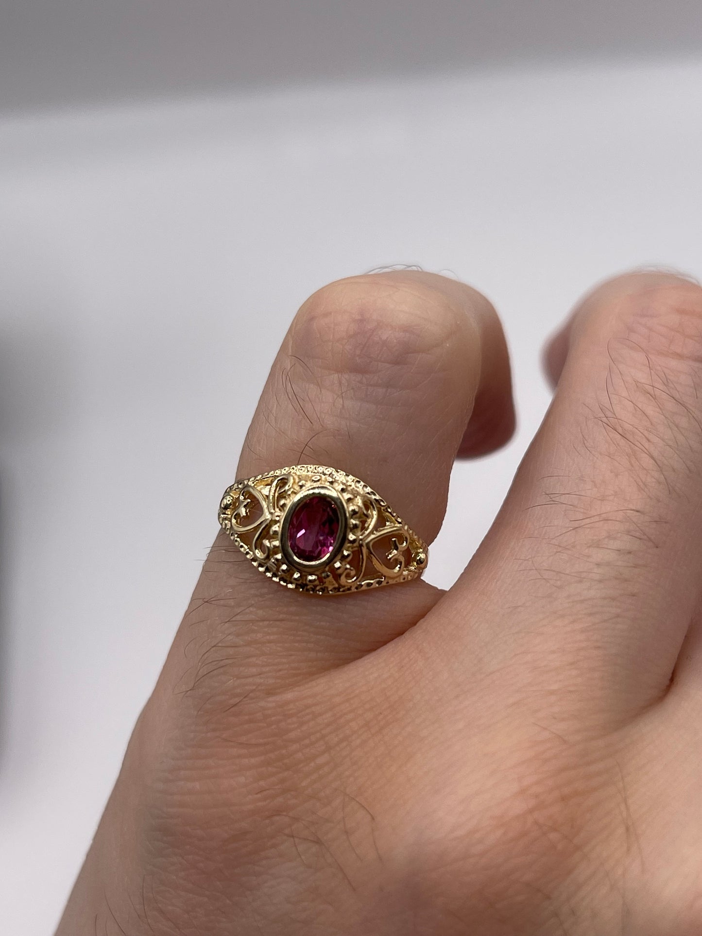 9ct gold pink topaz ring