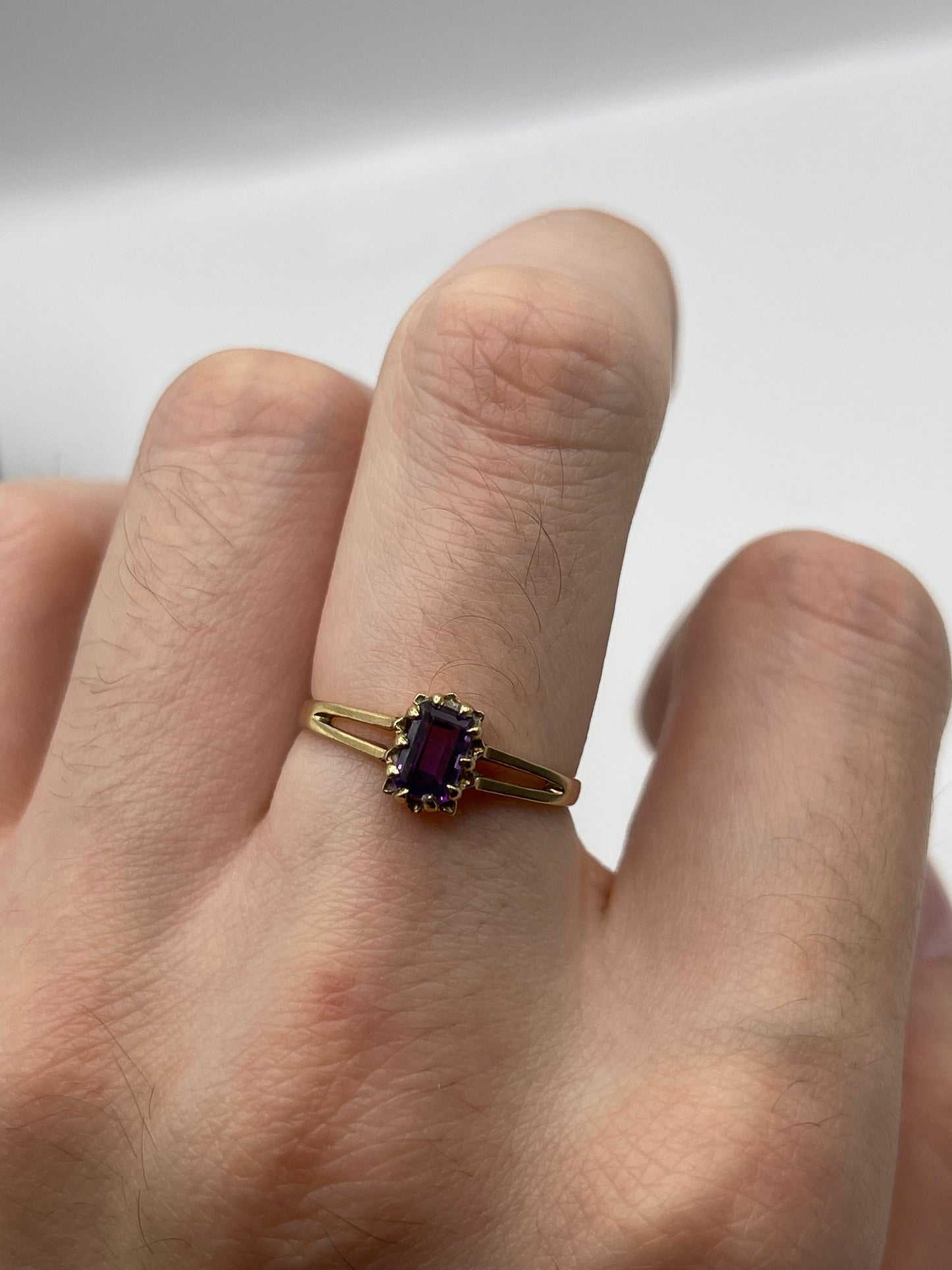 9ct gold amethyst ring