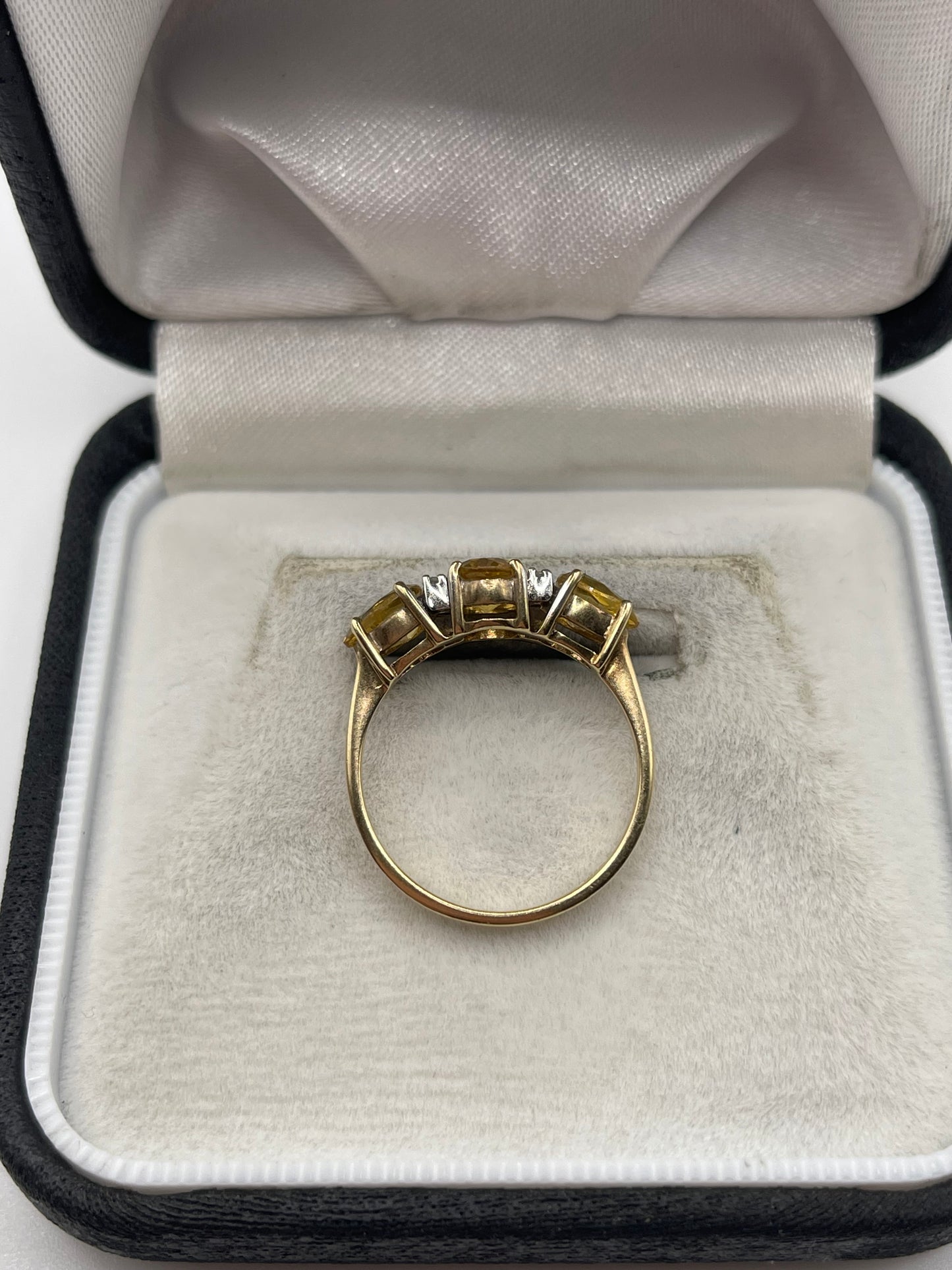 9ct gold citrine and diamond ring