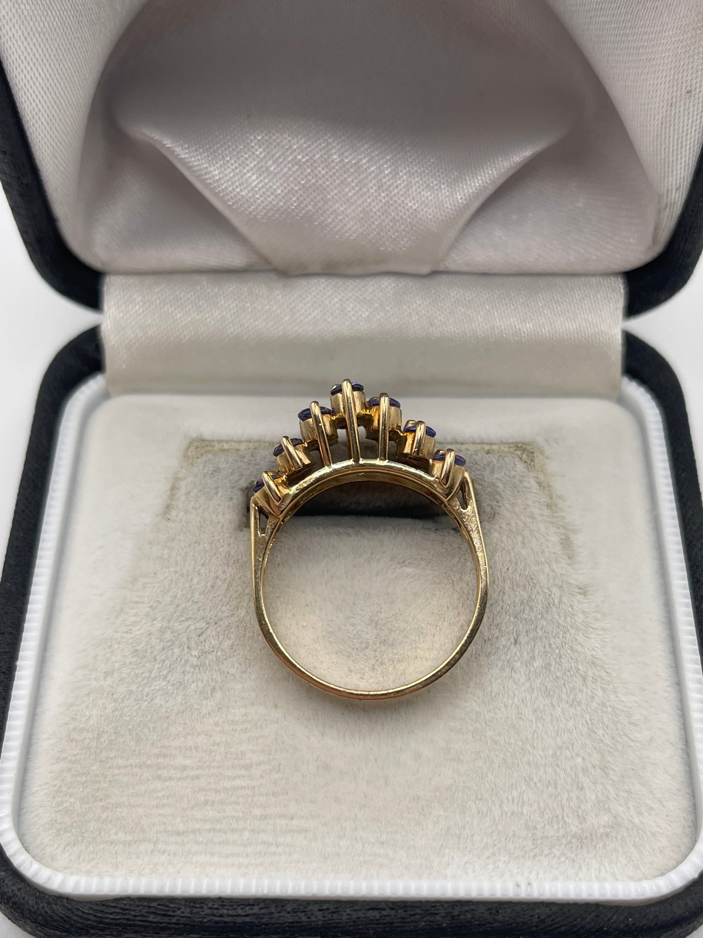 9ct gold tanzanite cluster ring