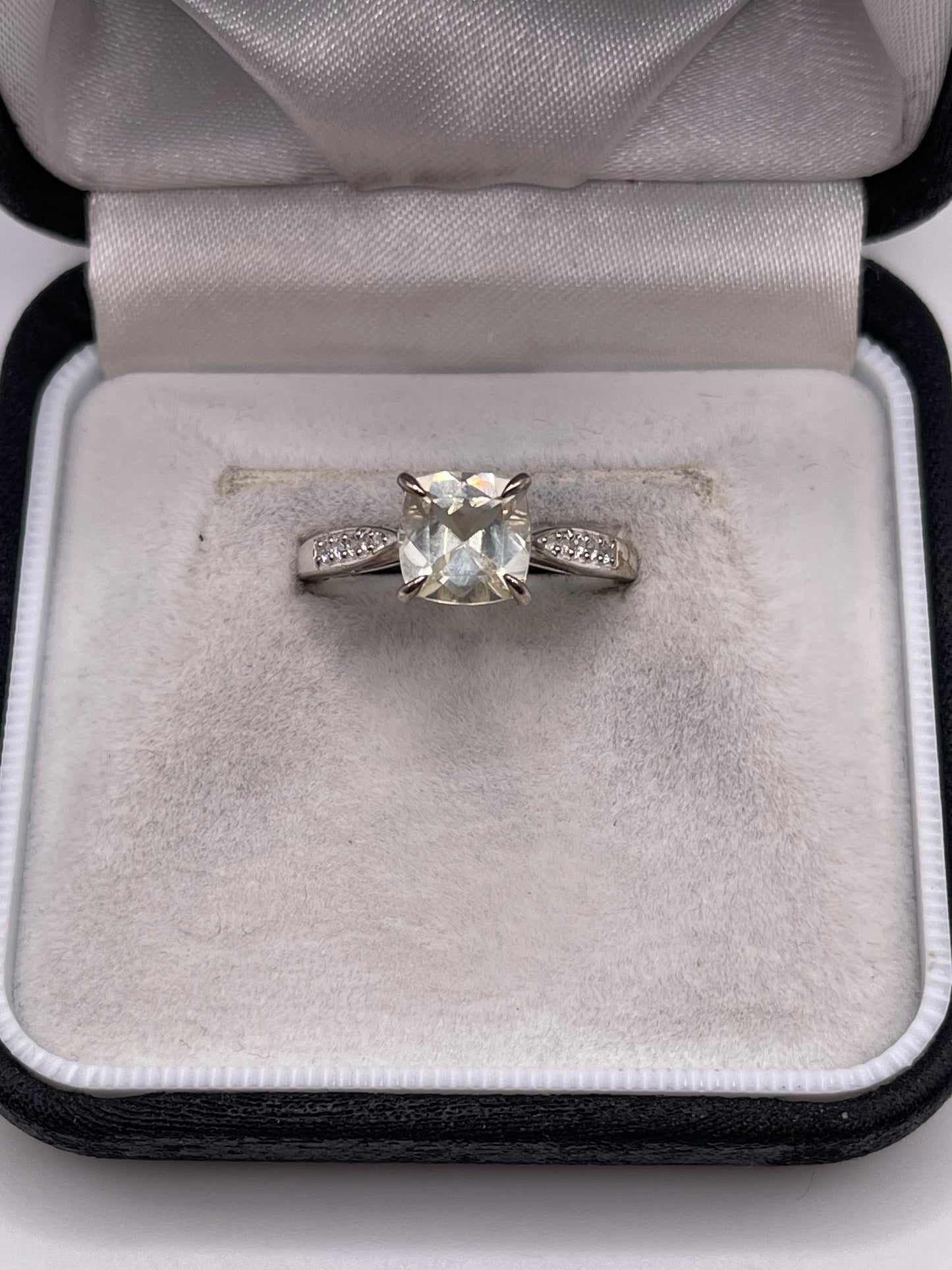 Silver quartz and zircon ring