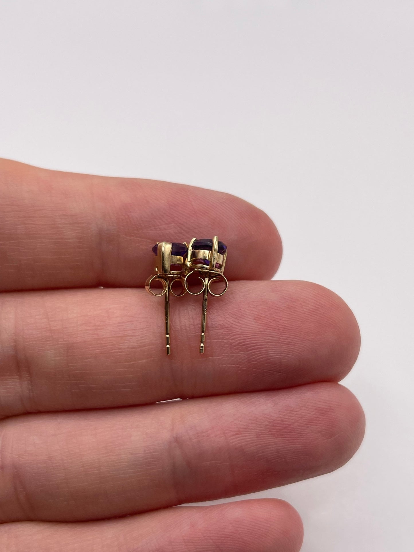9ct gold amethyst earrings