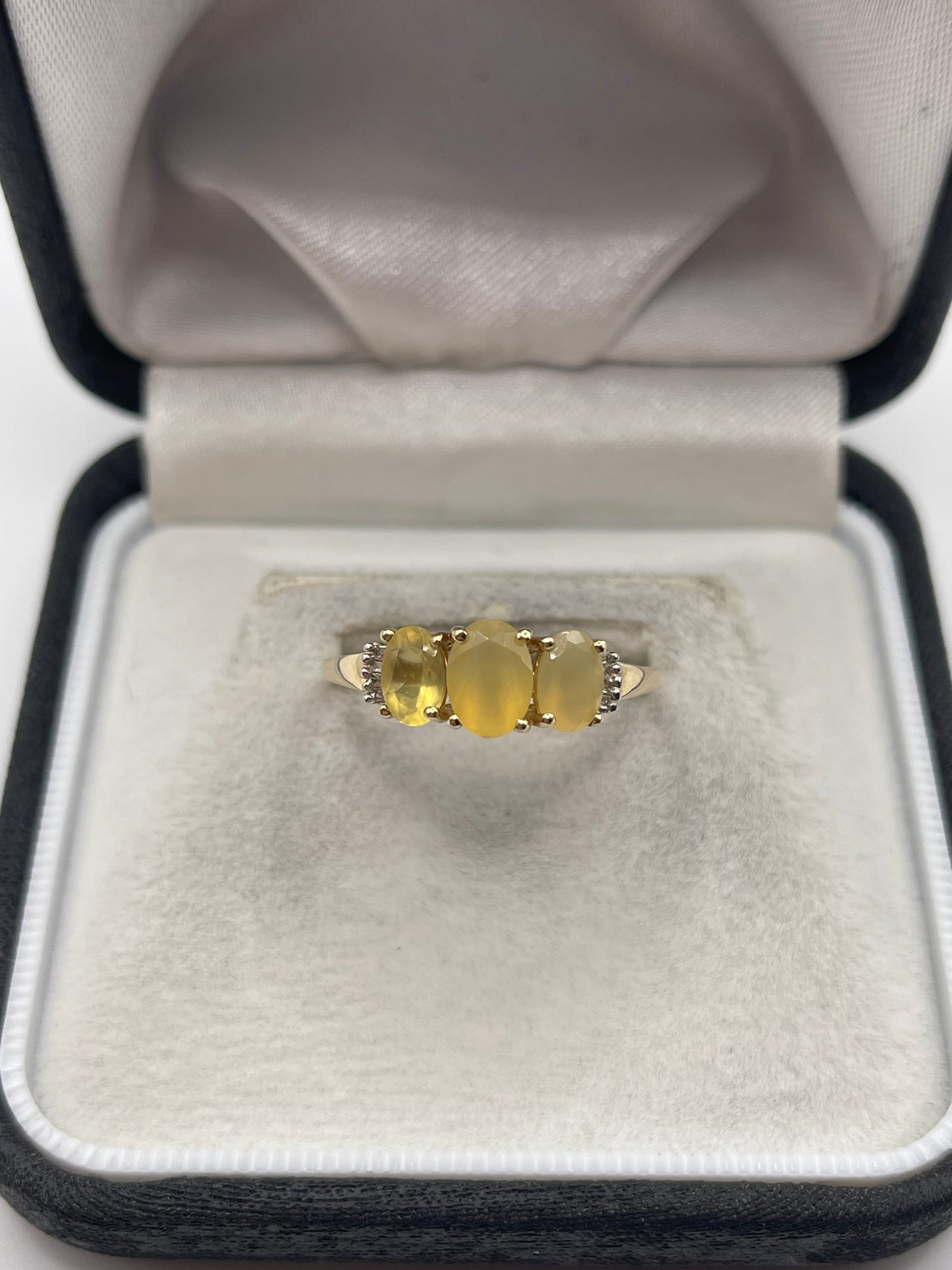 9ct gold opal and diamond ring