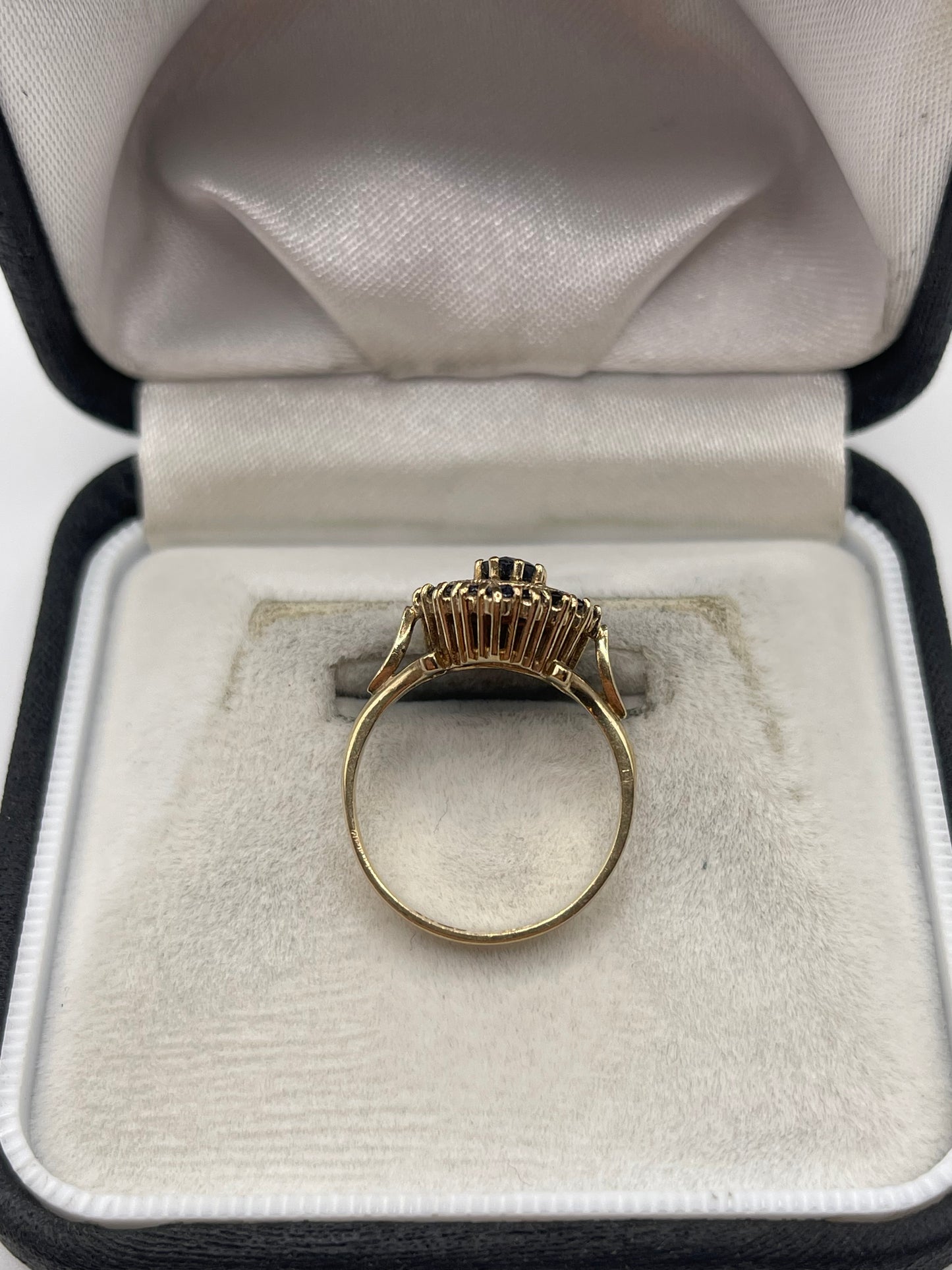 9ct gold sapphire heart ring