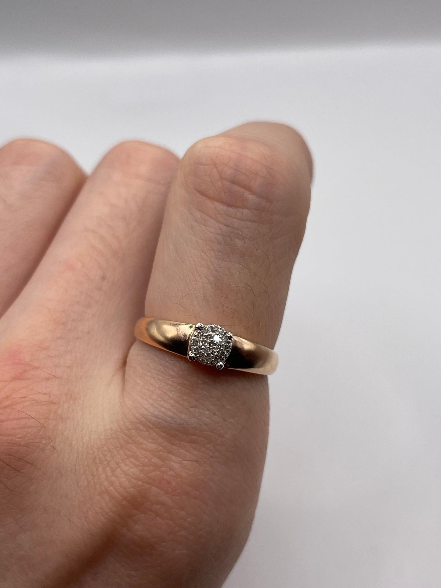 9ct rose gold diamond cluster ring