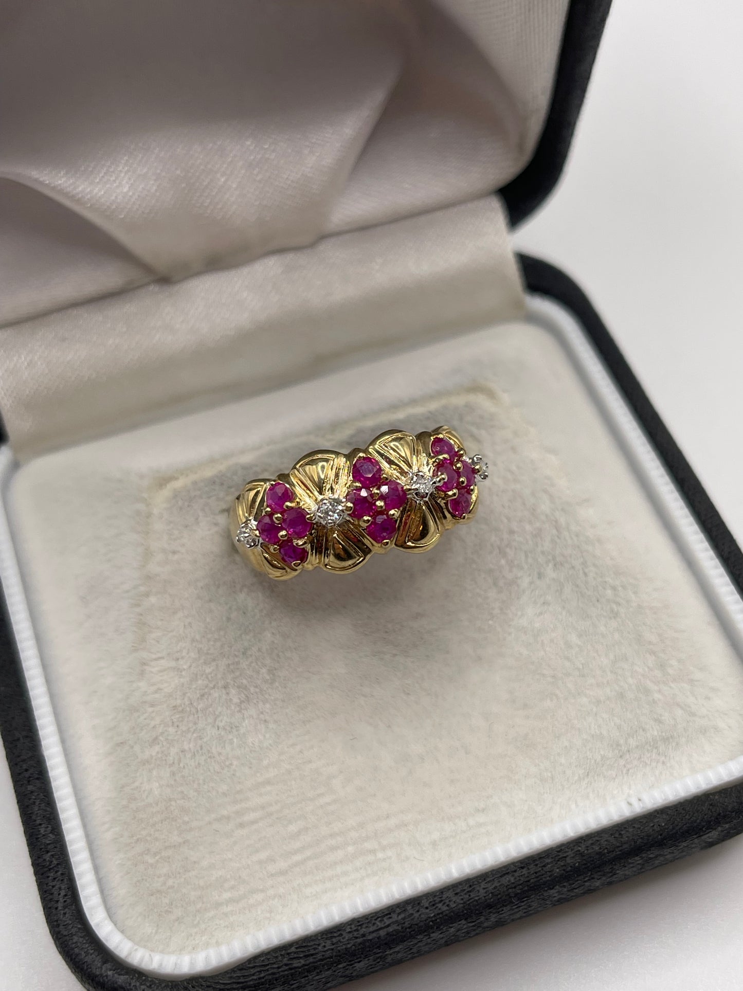 9ct gold ruby and diamond ring