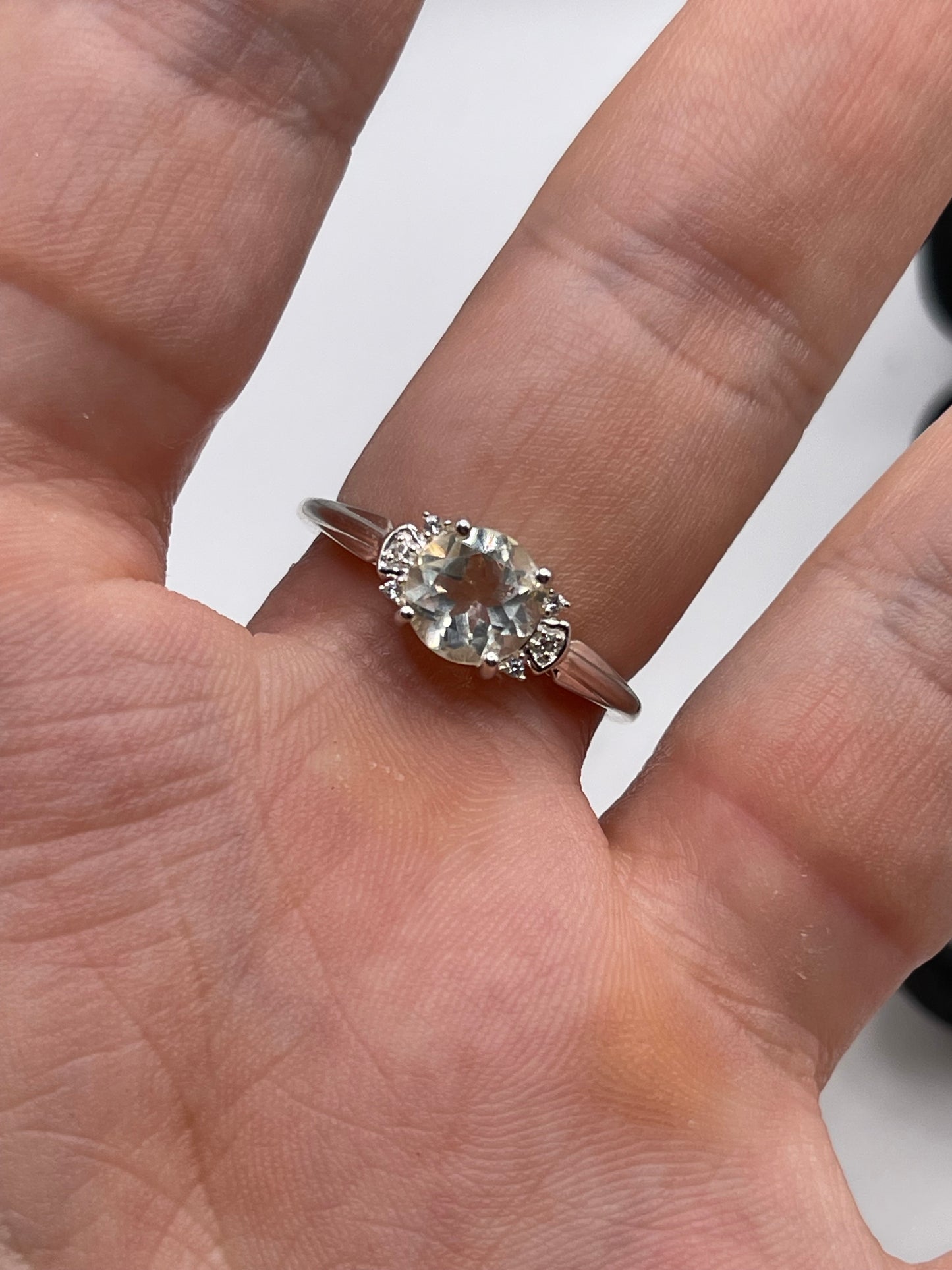 Silver gemstone ring