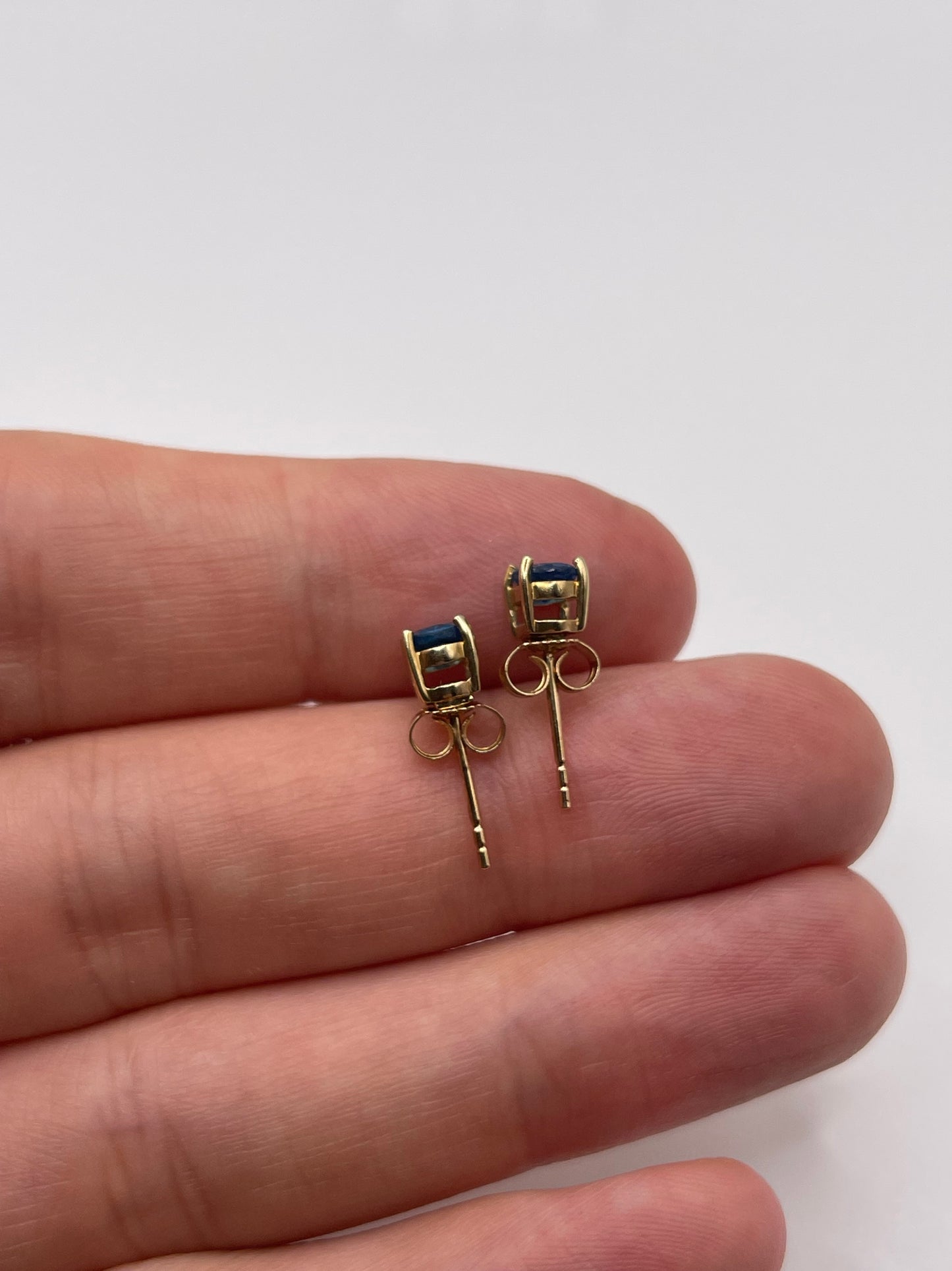 9ct gold blue apatite earrings