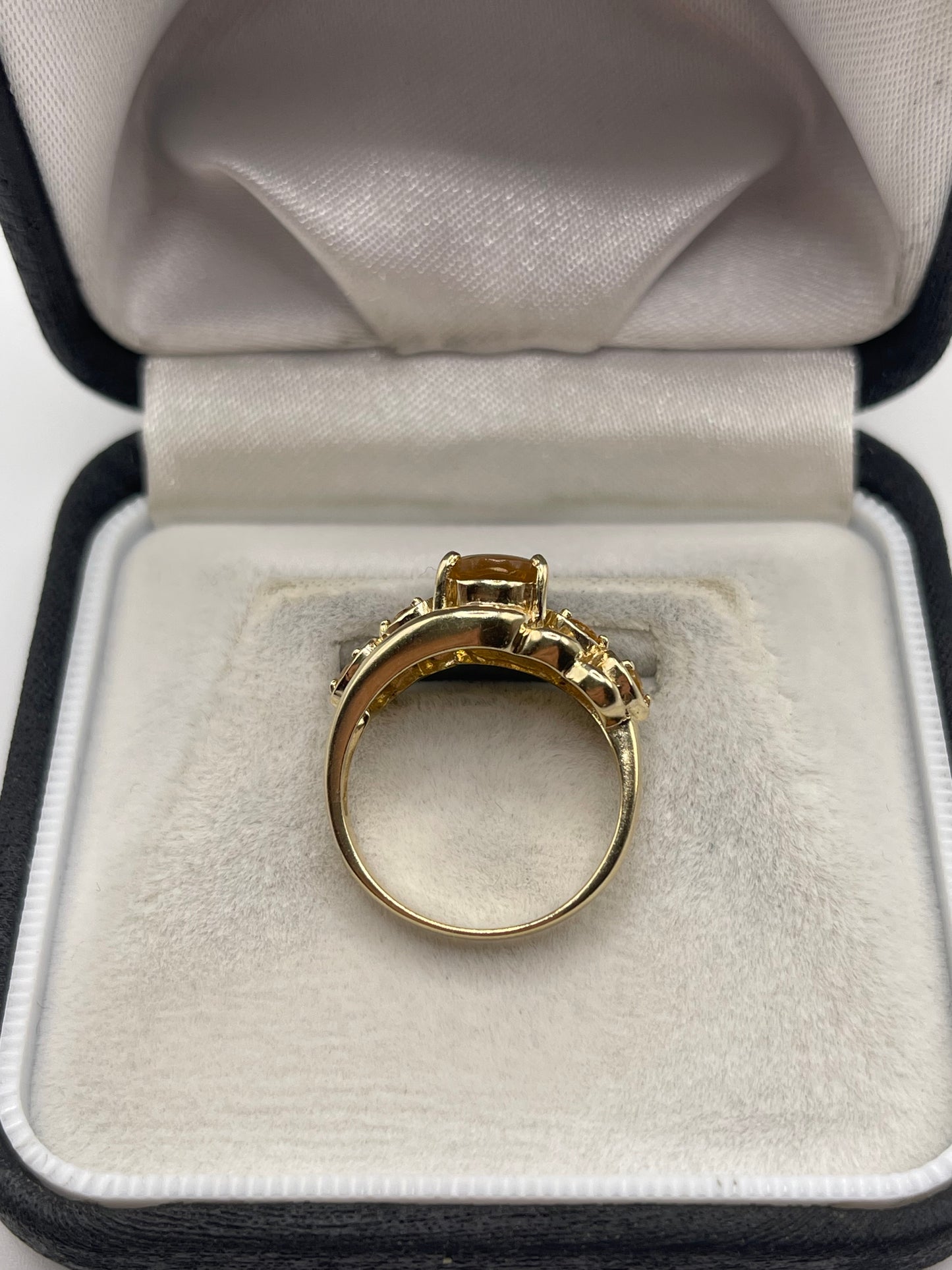9ct gold citrine ring