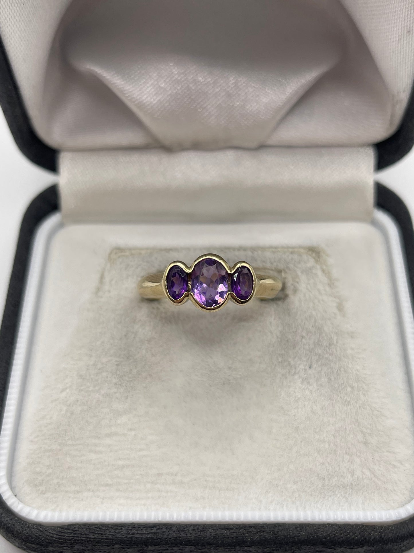 9ct gold amethyst ring