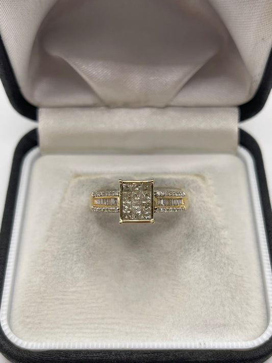9ct gold diamond cluster ring