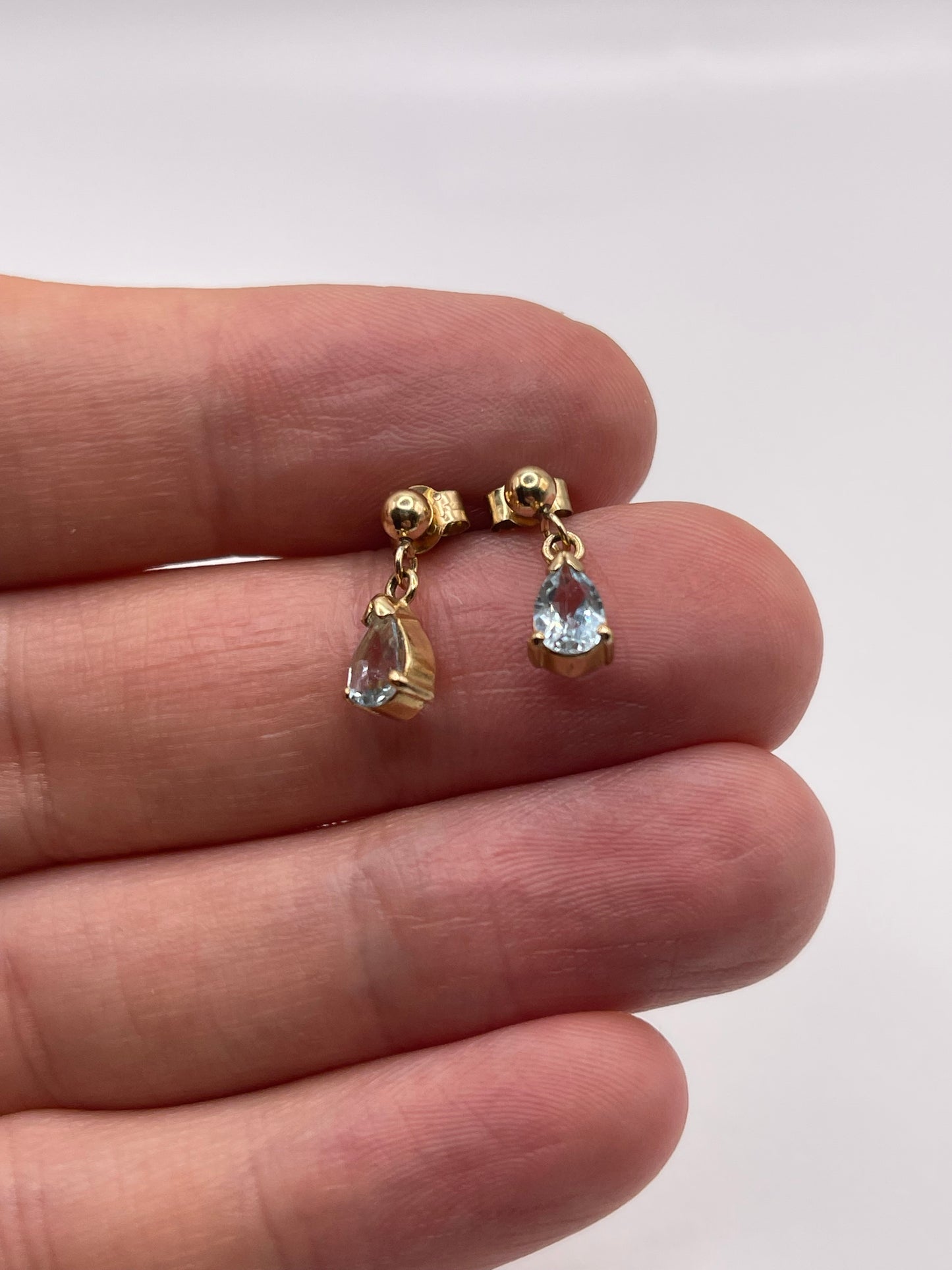 9ct gold topaz earrings