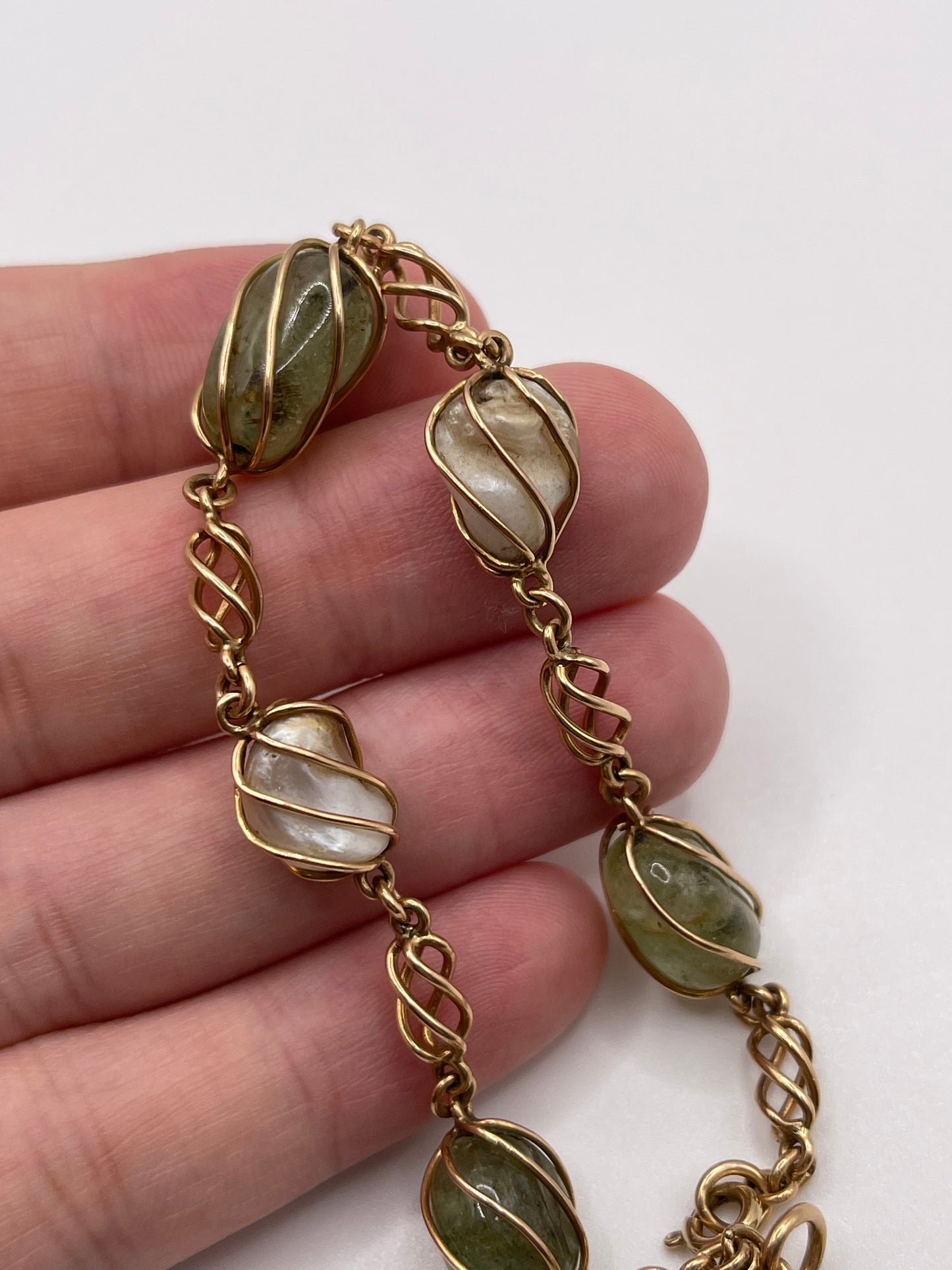 Antique 15ct gold gemstone and pearl bracelet