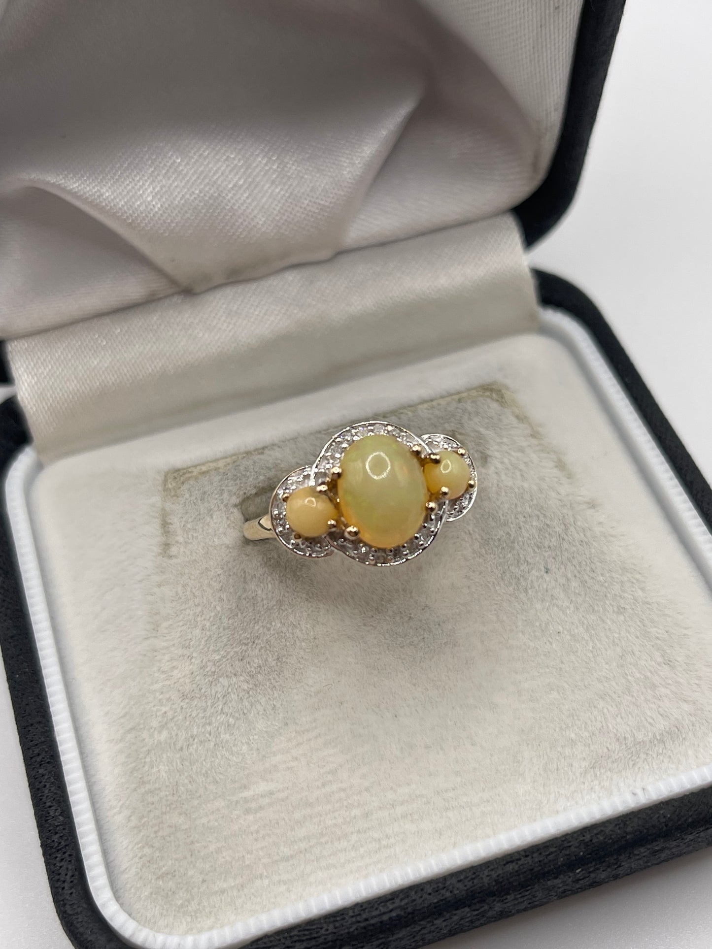 9ct gold opal and diamond ring