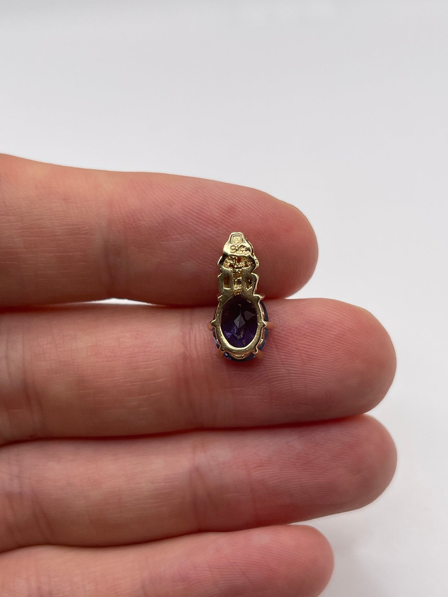 9ct gold iolite and diamond pendant