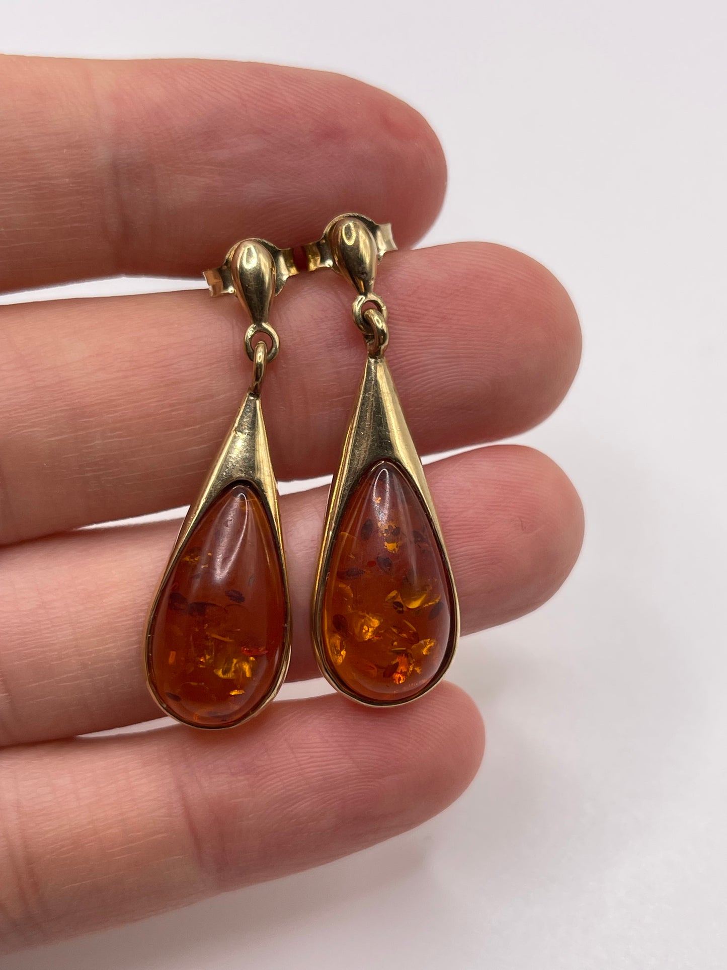 9ct gold amber earrings