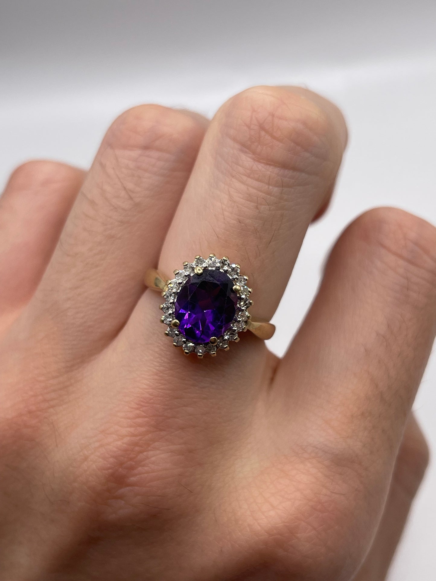 9ct gold amethyst and diamond ring