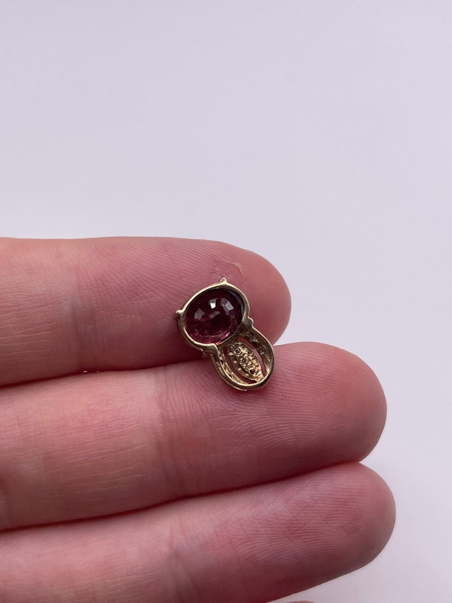 9ct gold tourmaline and diamond pendant