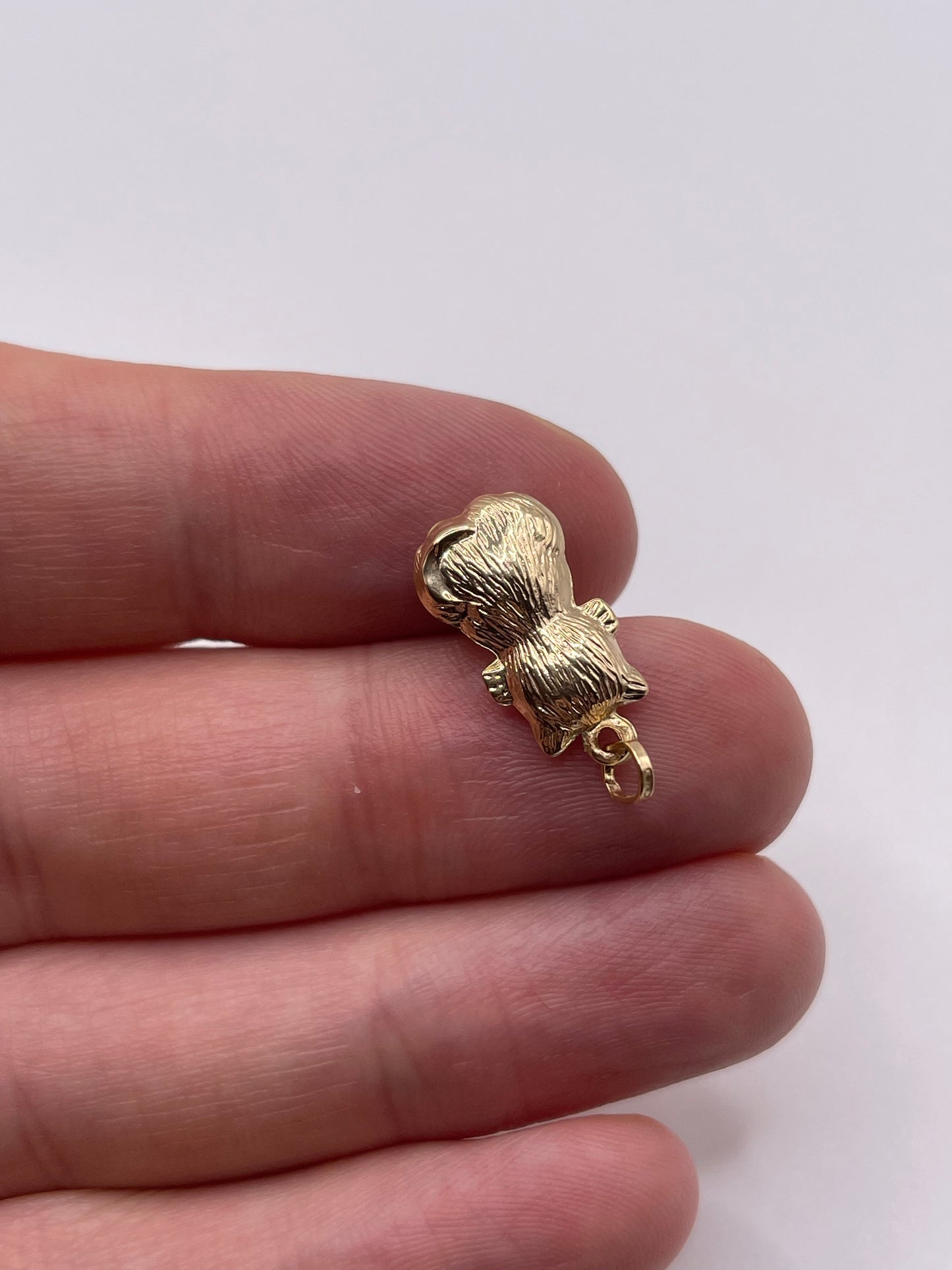 9ct gold cat charm