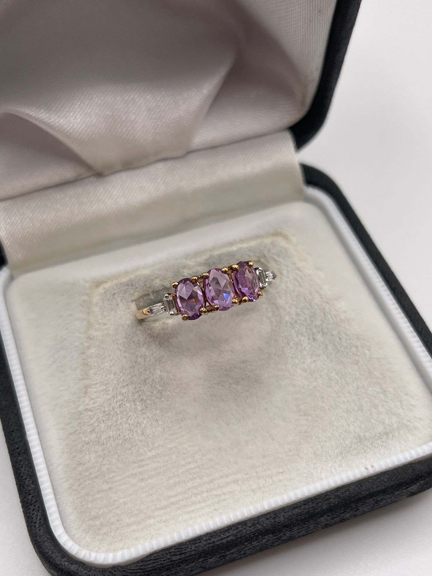9ct gold spinel and zircon ring
