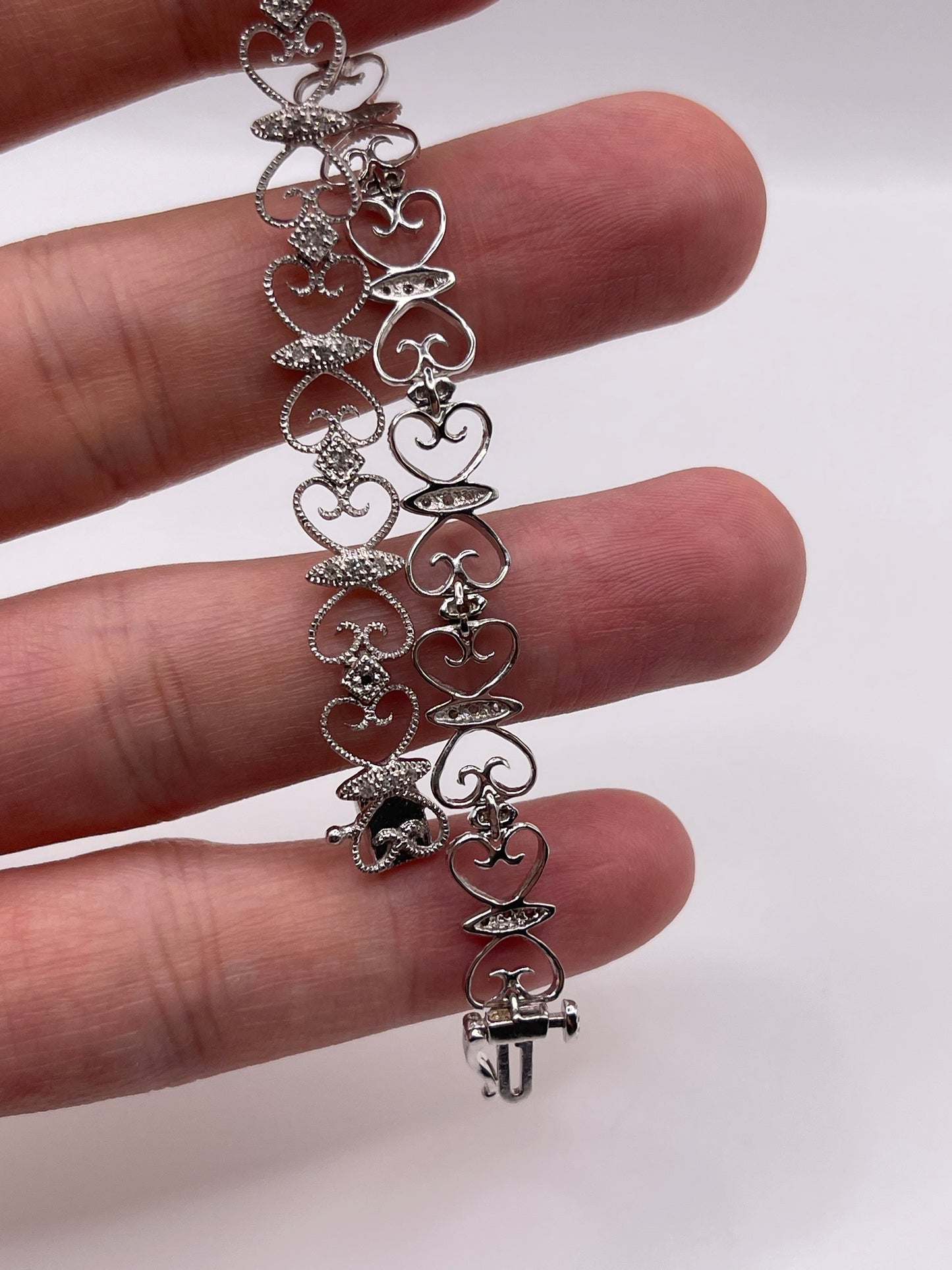 9ct white gold diamond bracelet