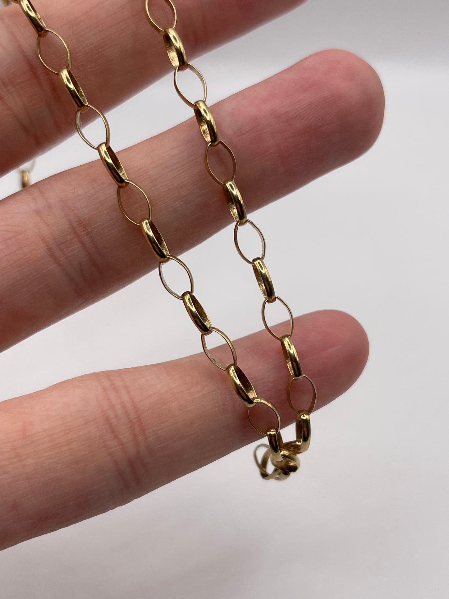 9ct gold chain 421