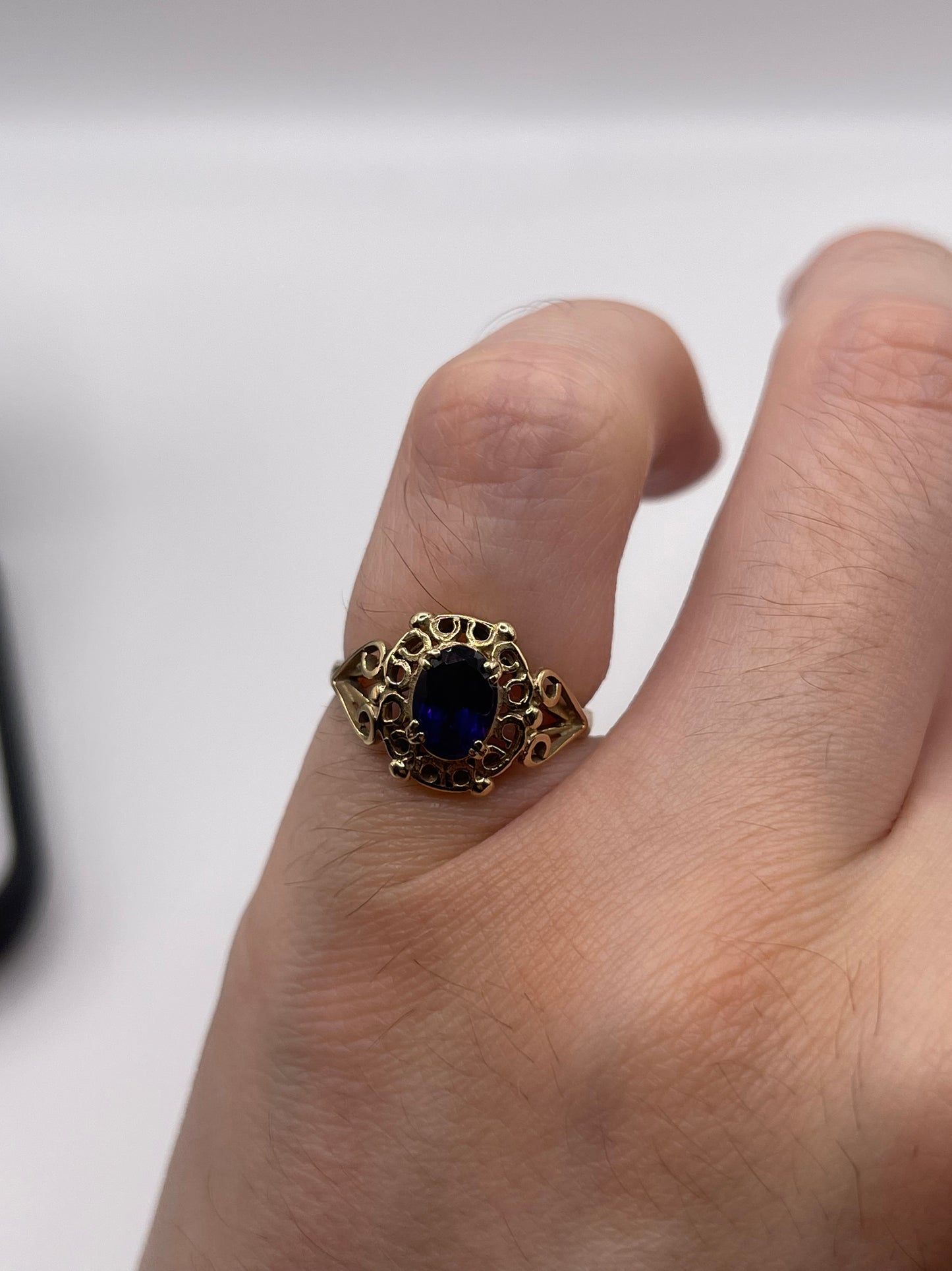 9ct gold amethyst ring