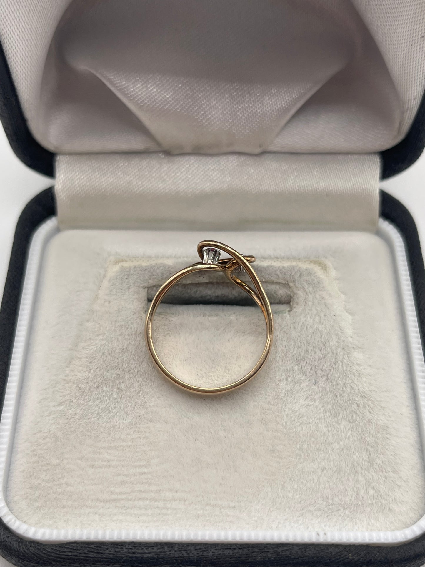 9ct gold ruby and diamond ring