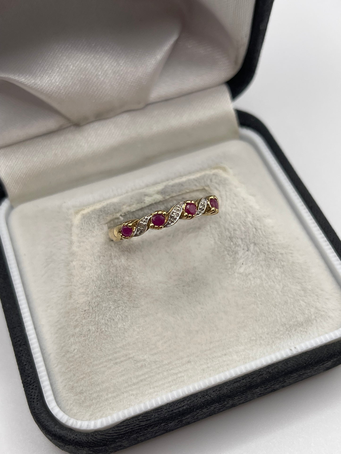 9ct gold ruby and diamond ring