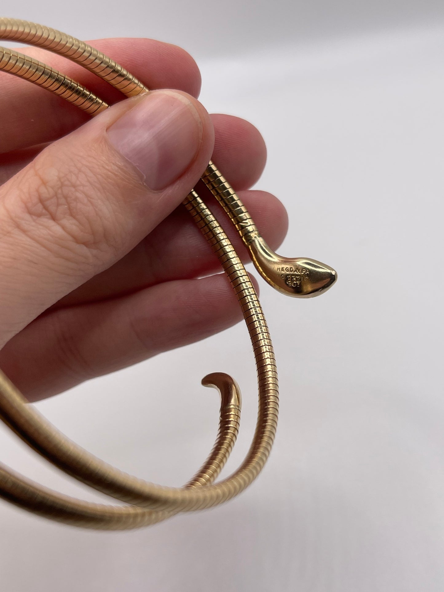 Antique 9ct gold snake bangle