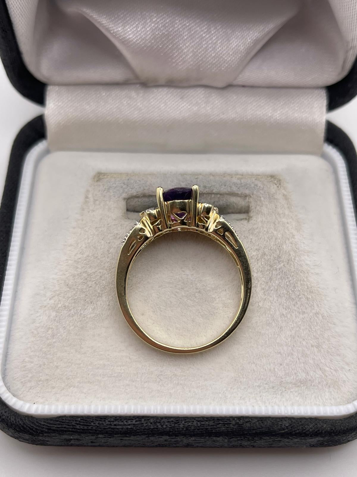 9ct gold amethyst and diamond ring