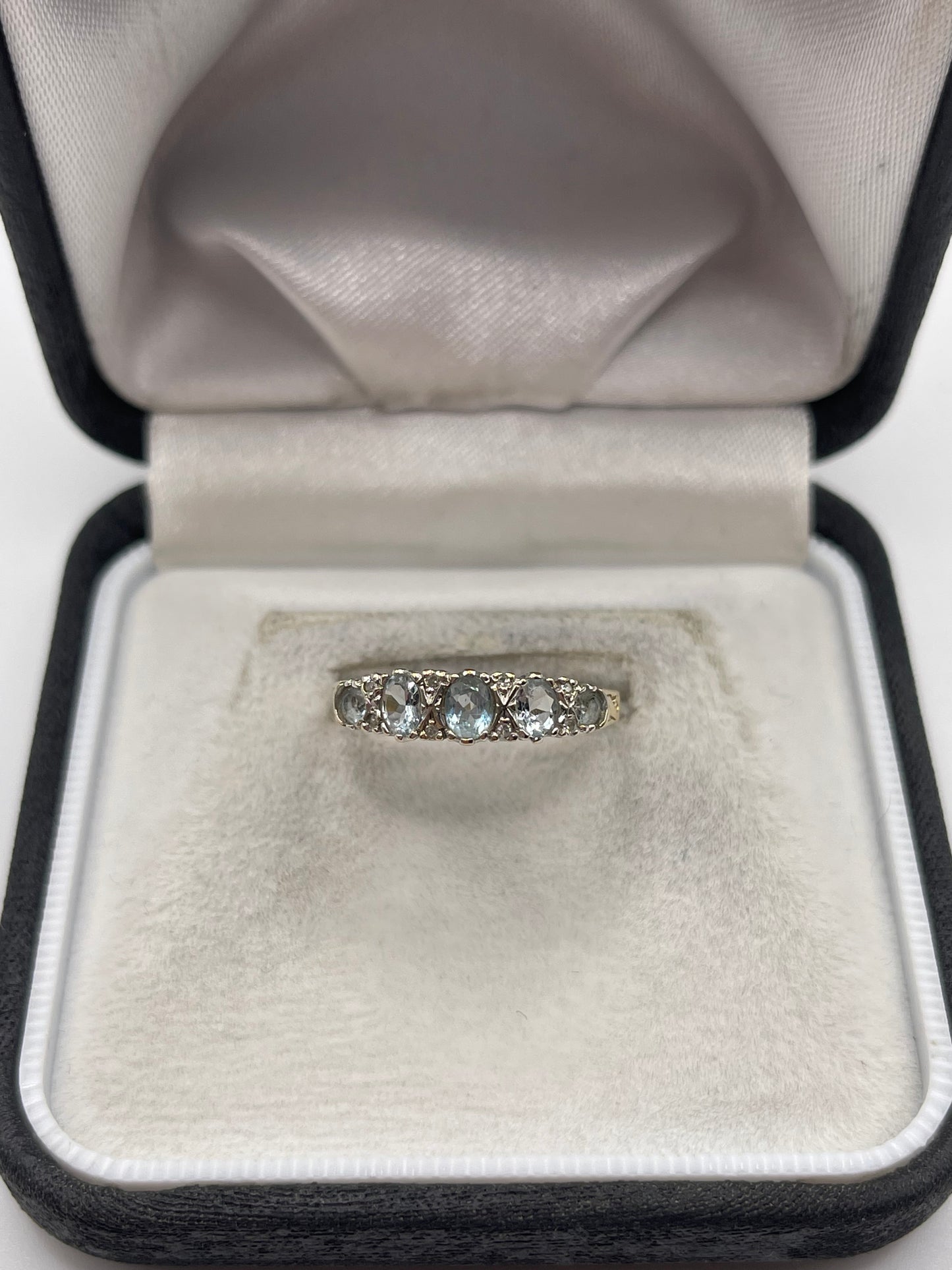 9ct gold topaz and diamond ring