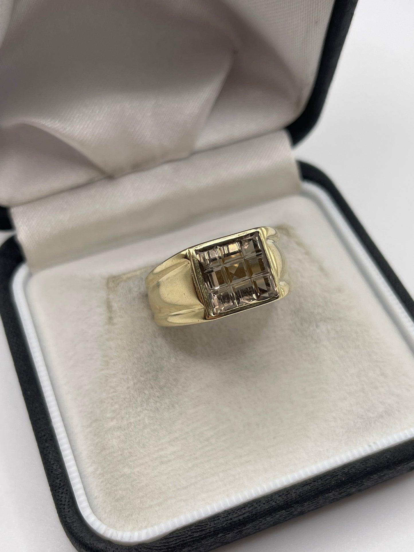 9ct gold Smokey quartz signet ring