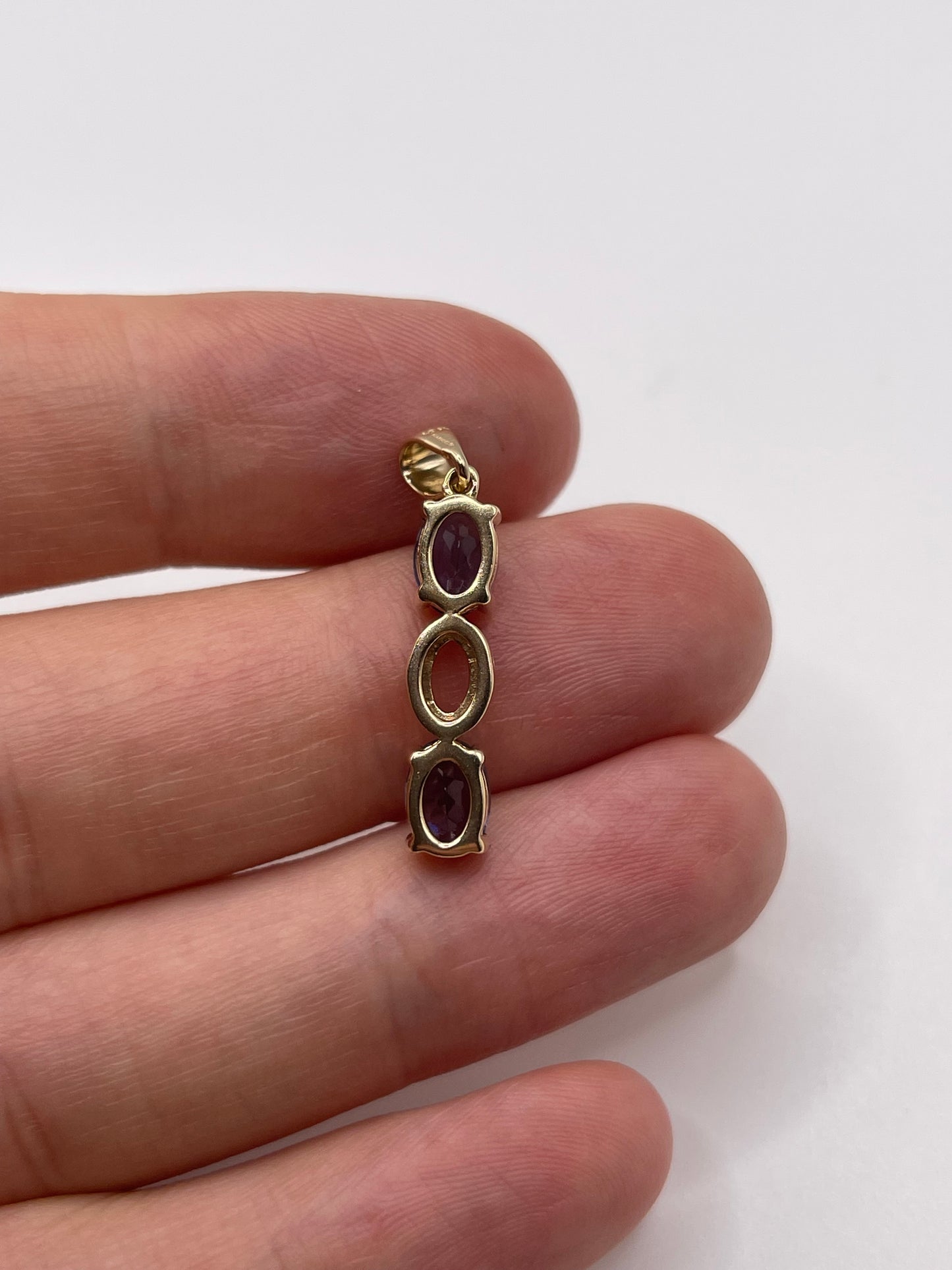 9ct gold iolite and diamond pendant