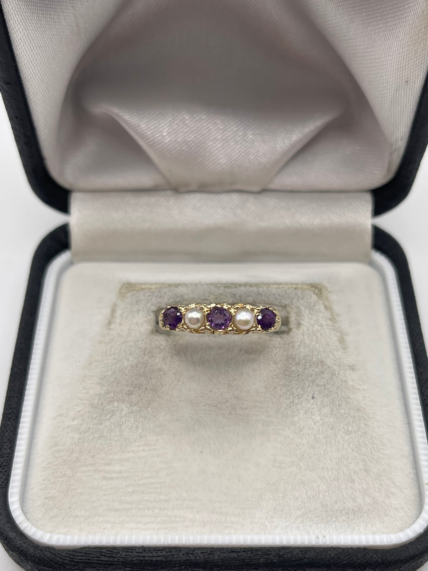 9ct gold amethyst and pearl ring