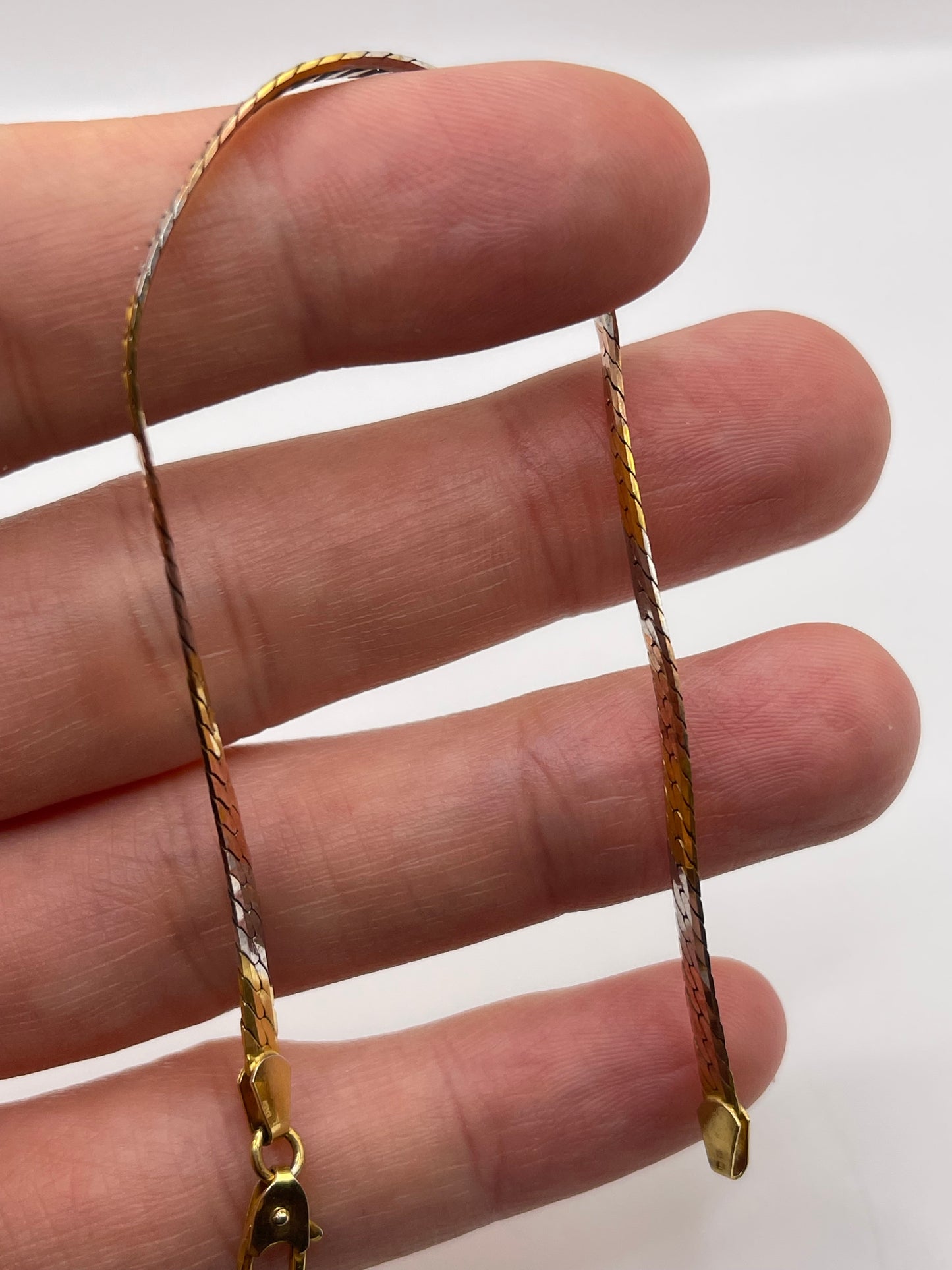 9ct tri gold bracelet