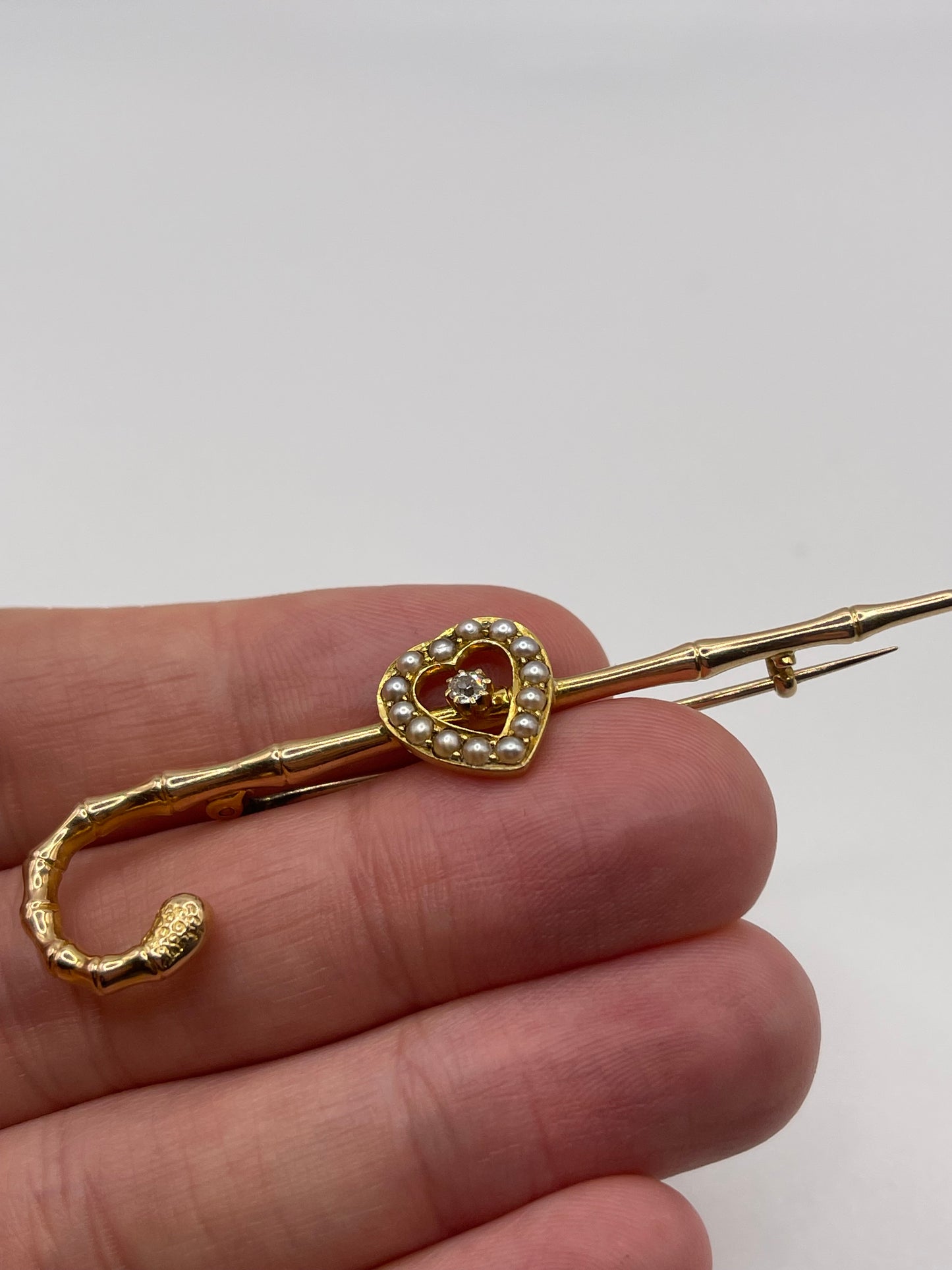 Antique 15ct gold pearl and diamond brooch