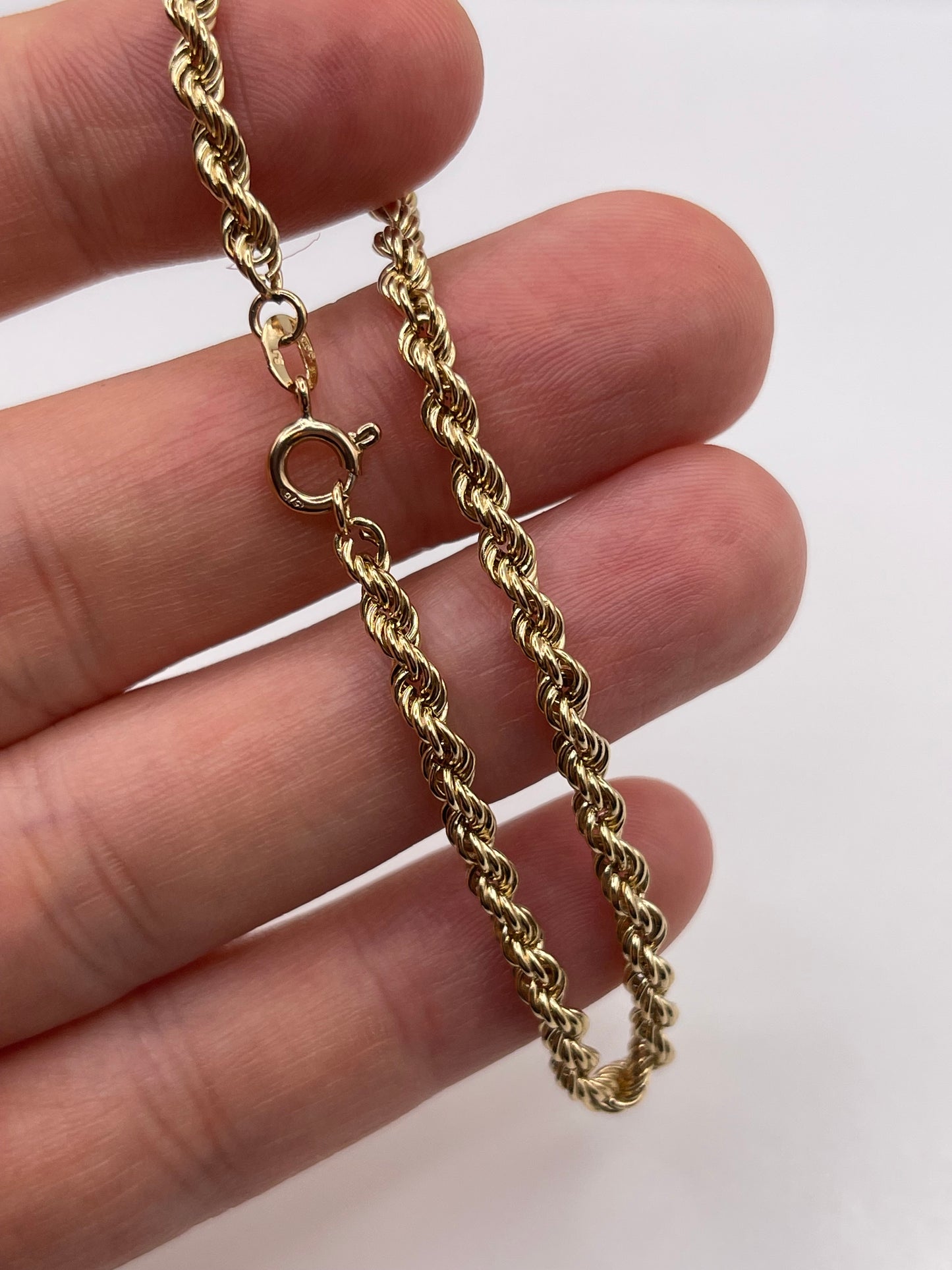 9ct gold rope bracelet