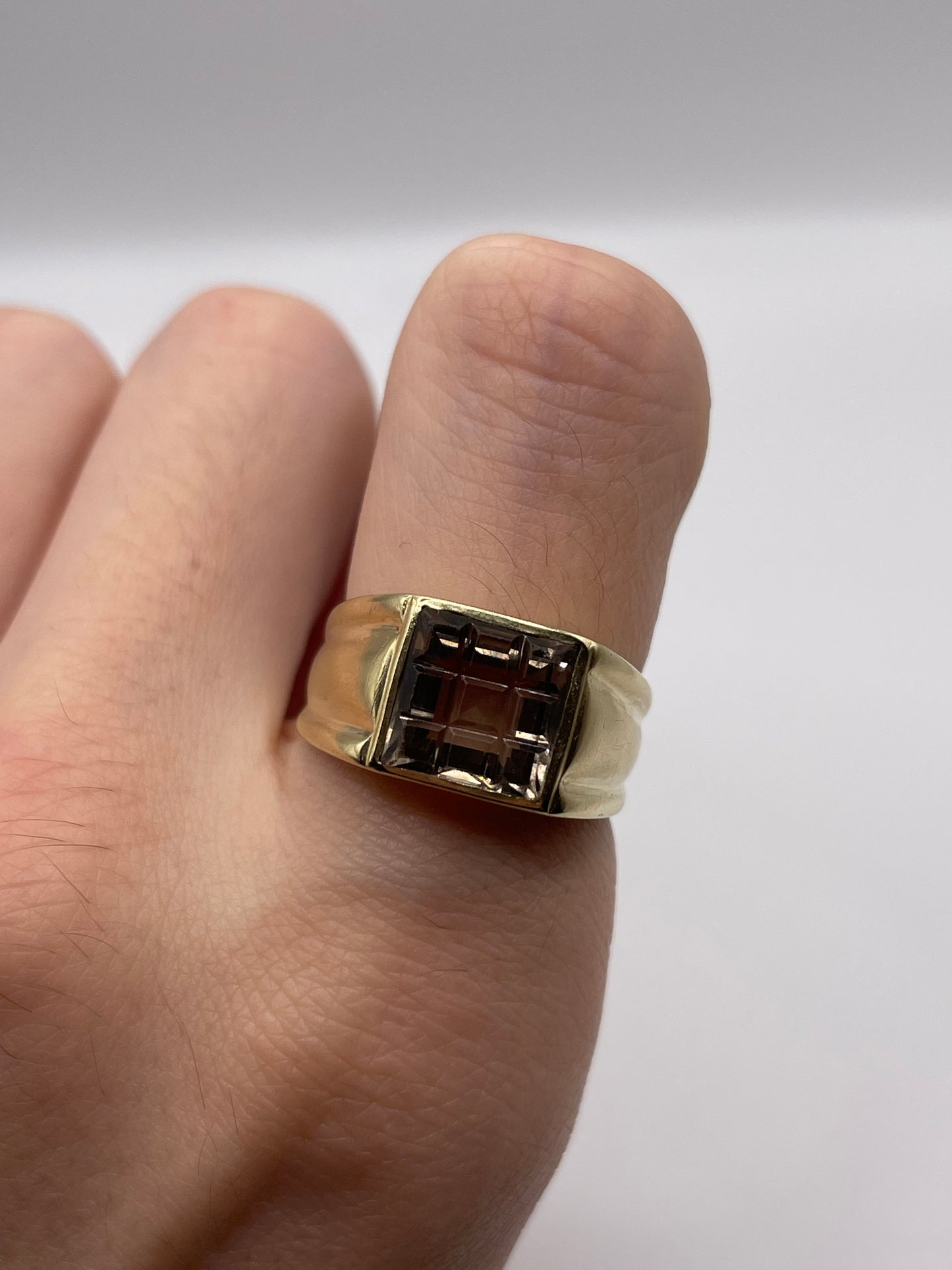 9ct gold Smokey quartz signet ring