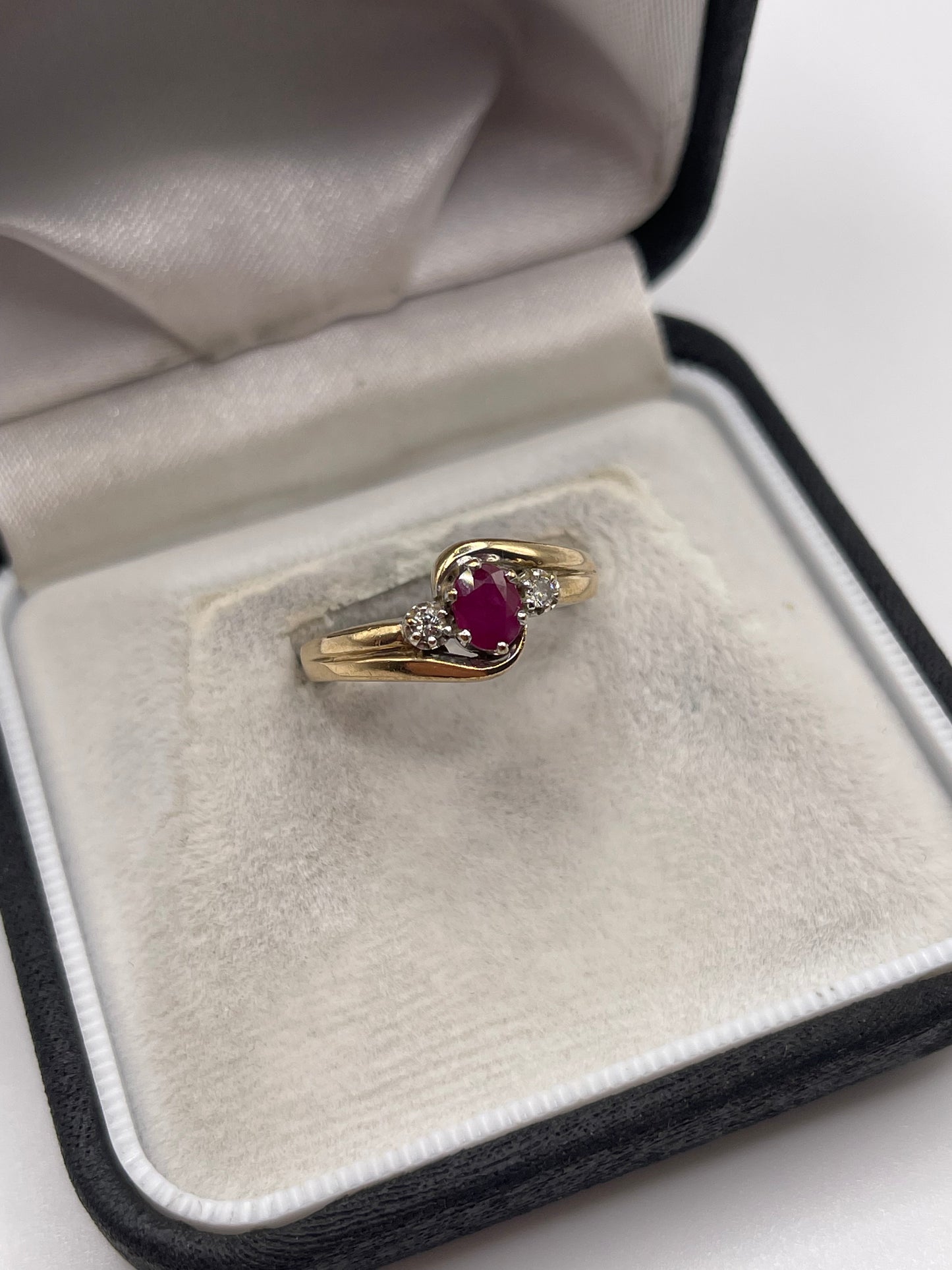 9ct gold ruby and diamond ring