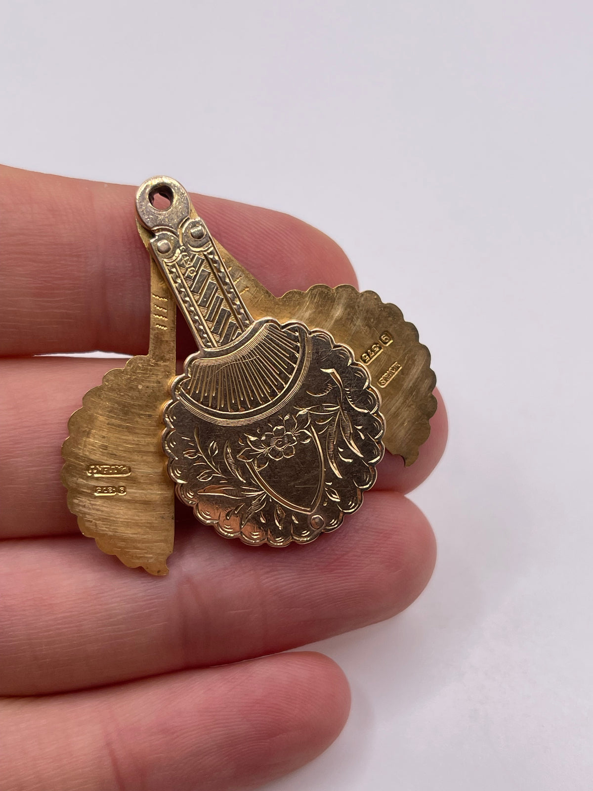 Antique 9ct rose gold locket pendant