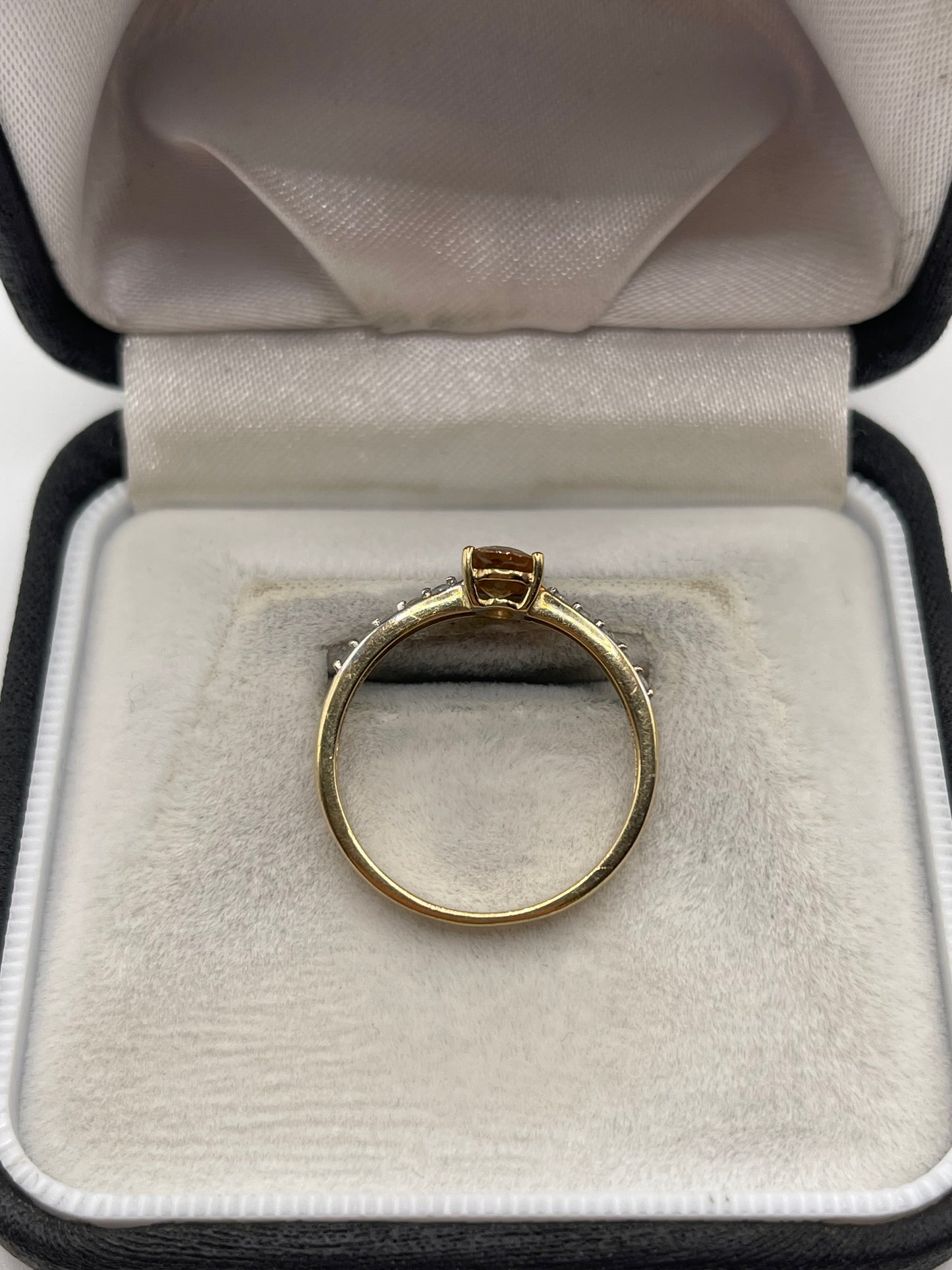 9ct gold quartz and zircon ring