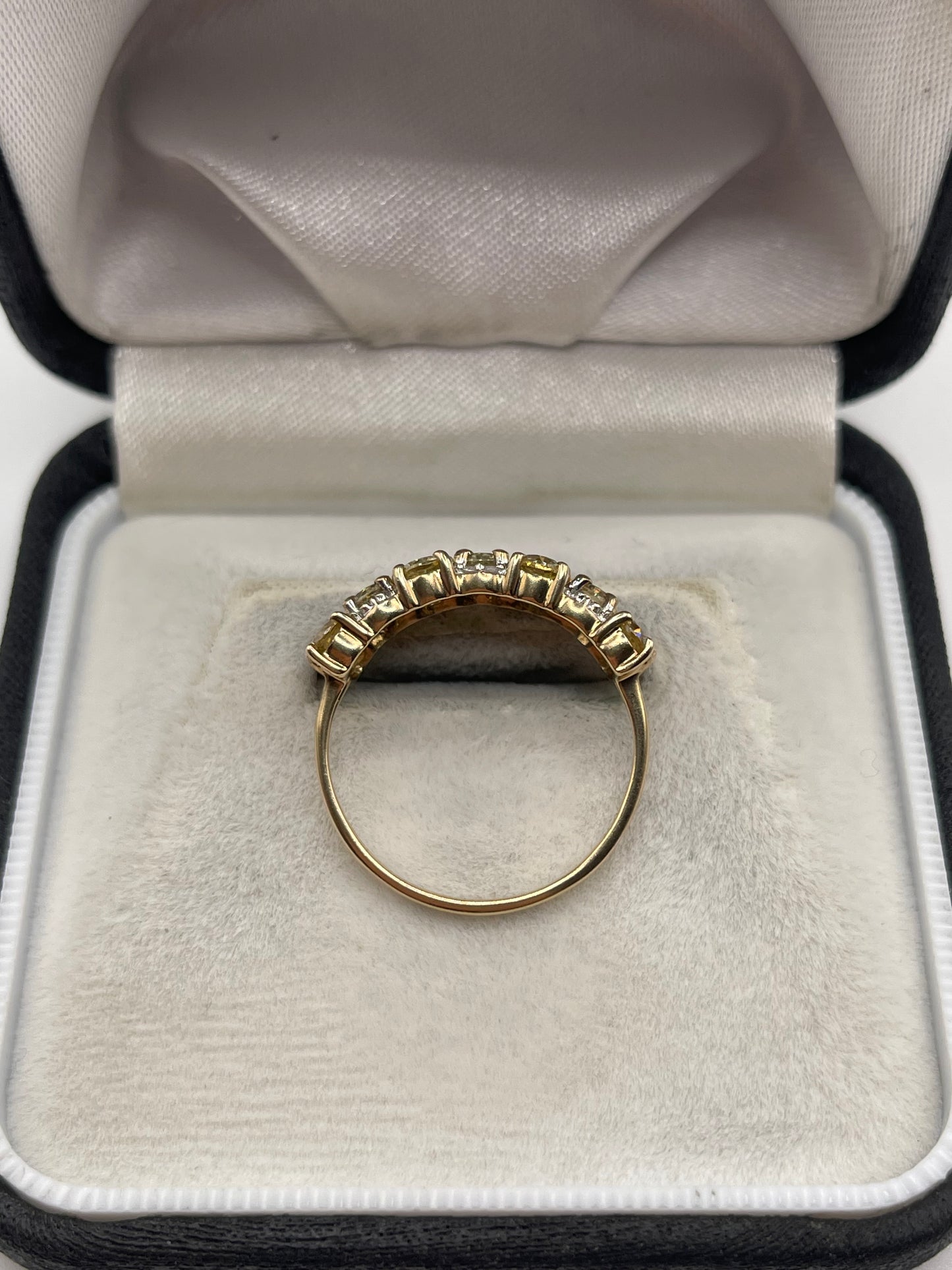 9ct gold quartz and zircon ring